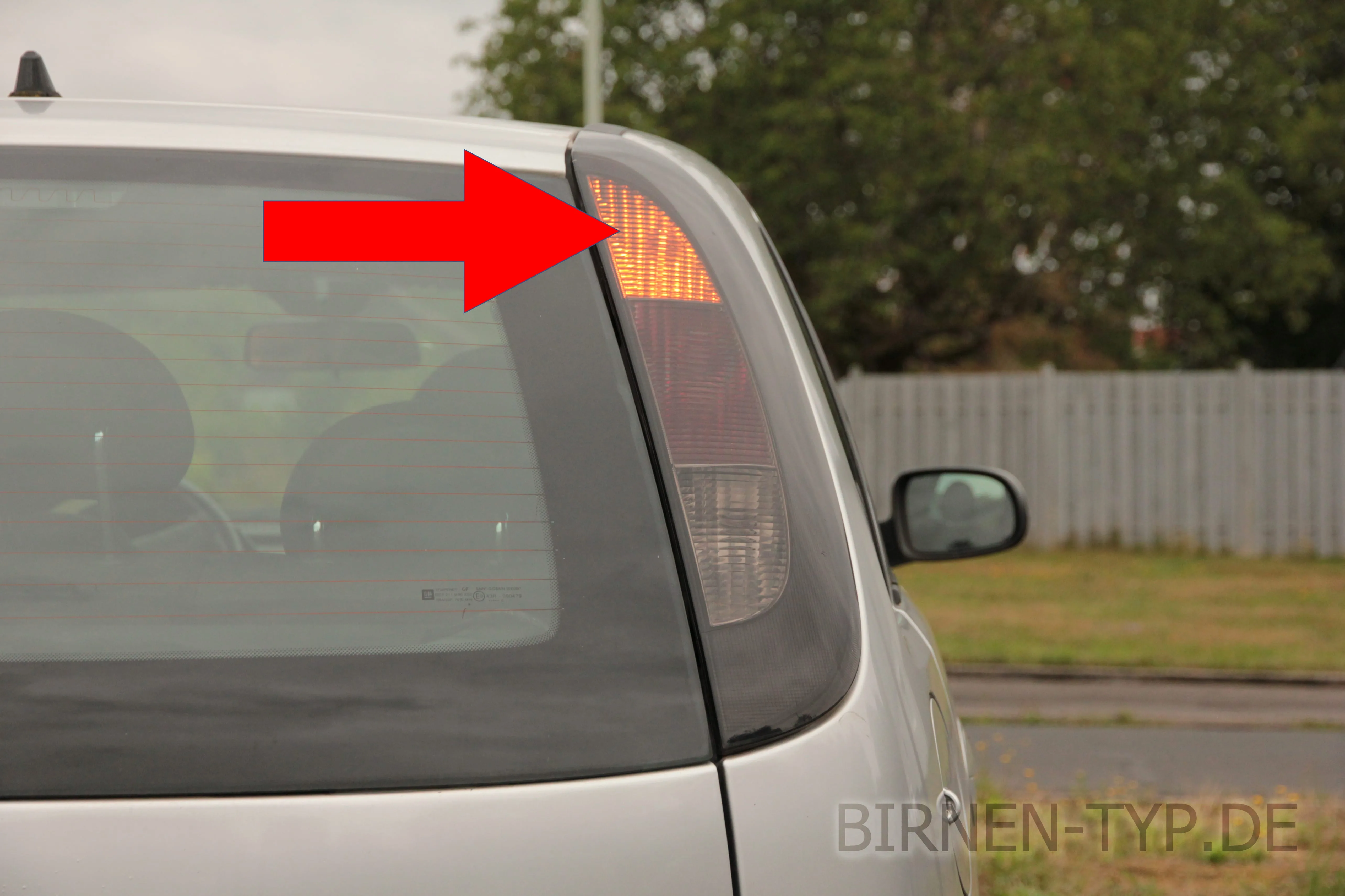 Blinker hinten des Opel Corsa C