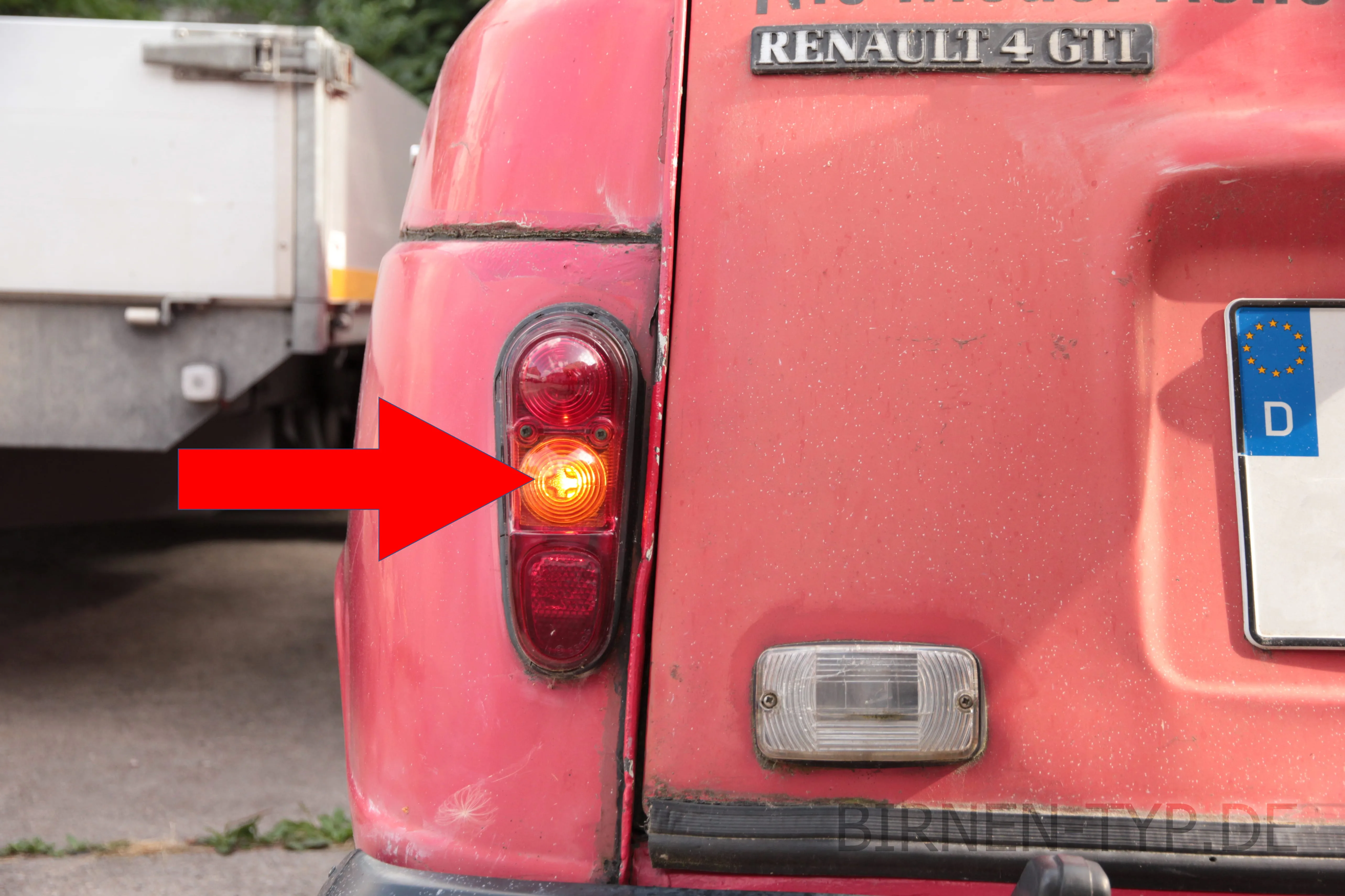 Blinker hinten des Renault R4