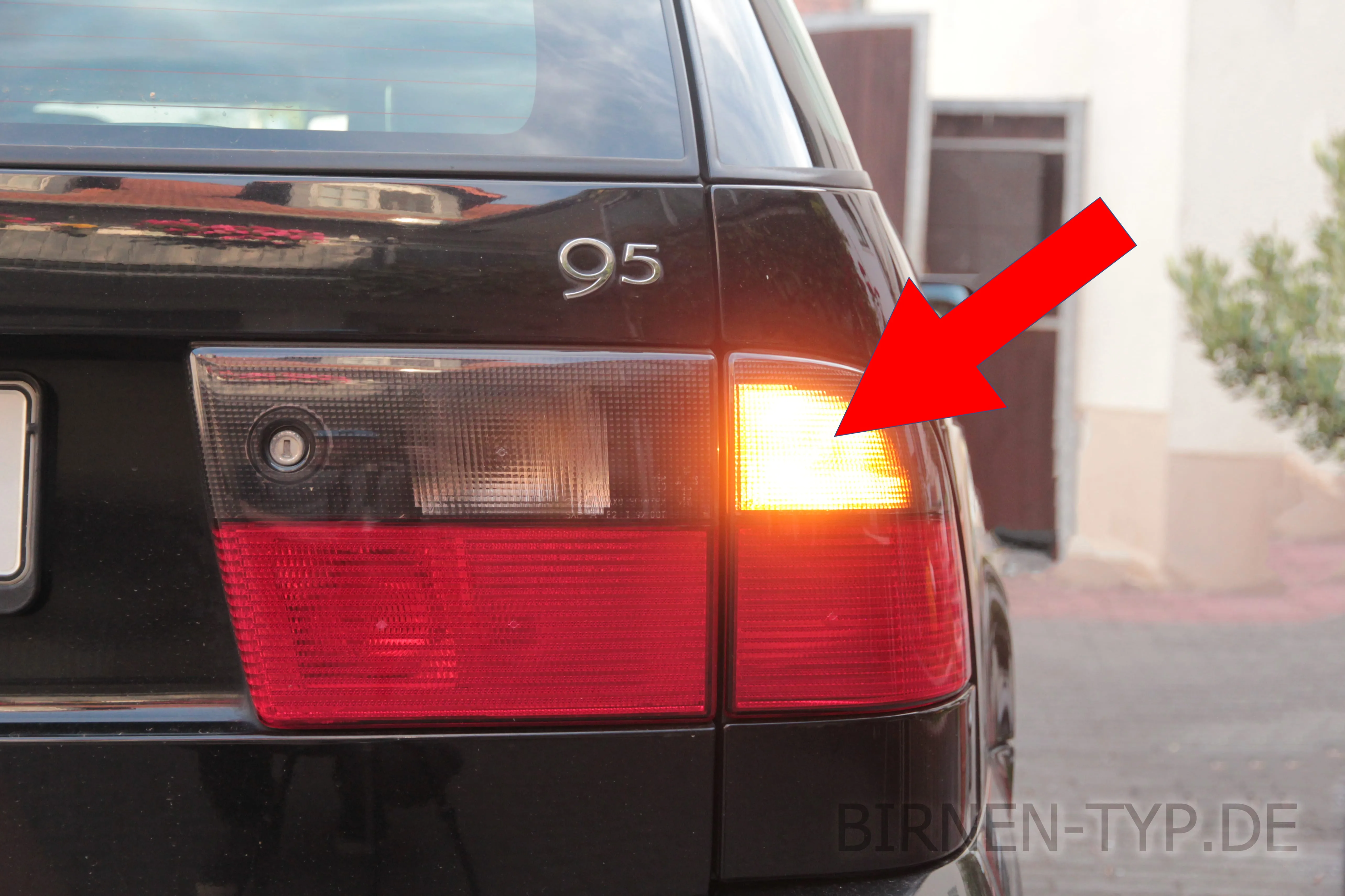 Blinker hinten des Saab 9-5