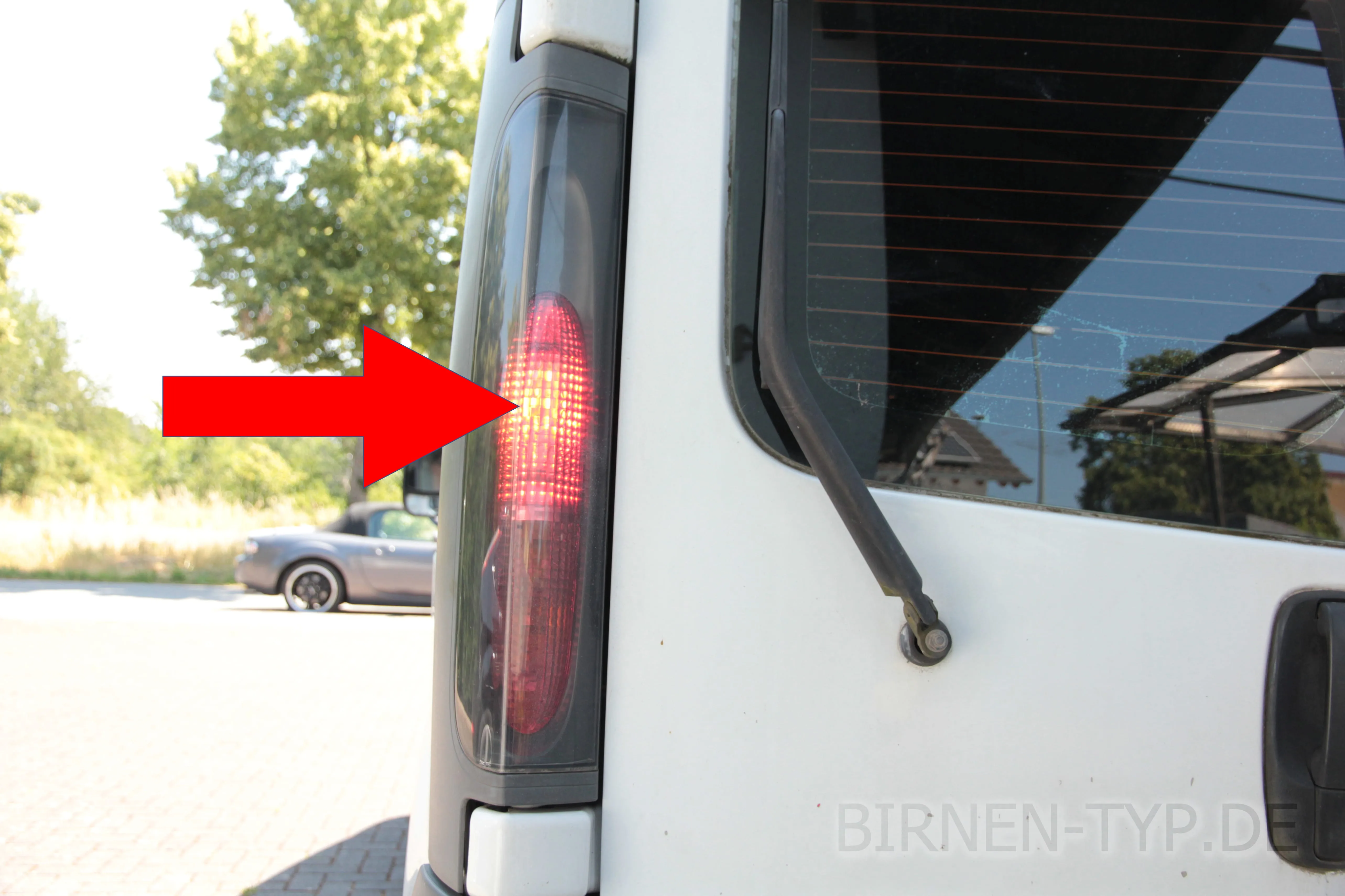 Bremslicht des Nissan Primastar 1
