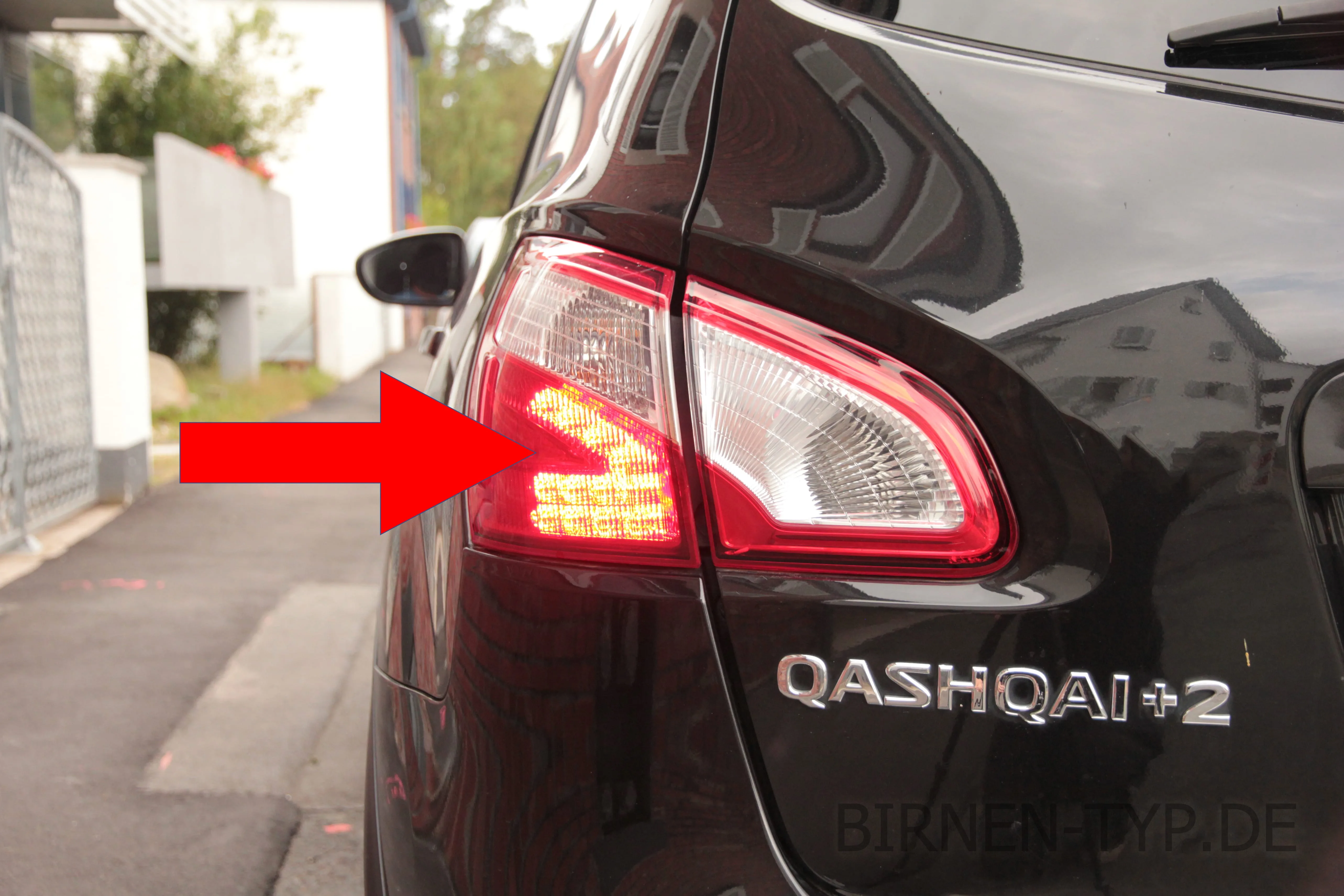 Bremslicht des Nissan Qashqai (+2)