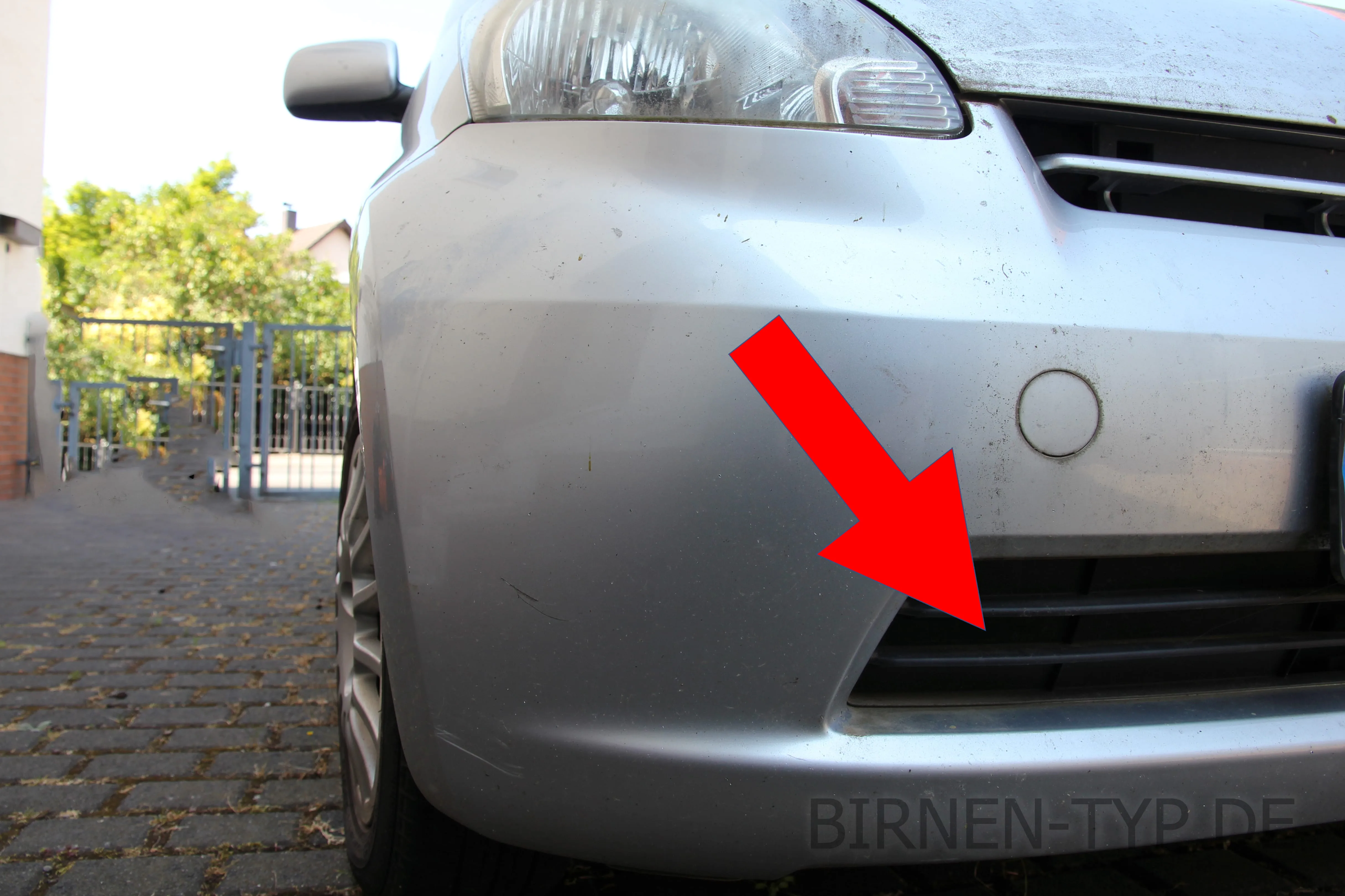 Nebelscheinwerfer des Daihatsu Sirion