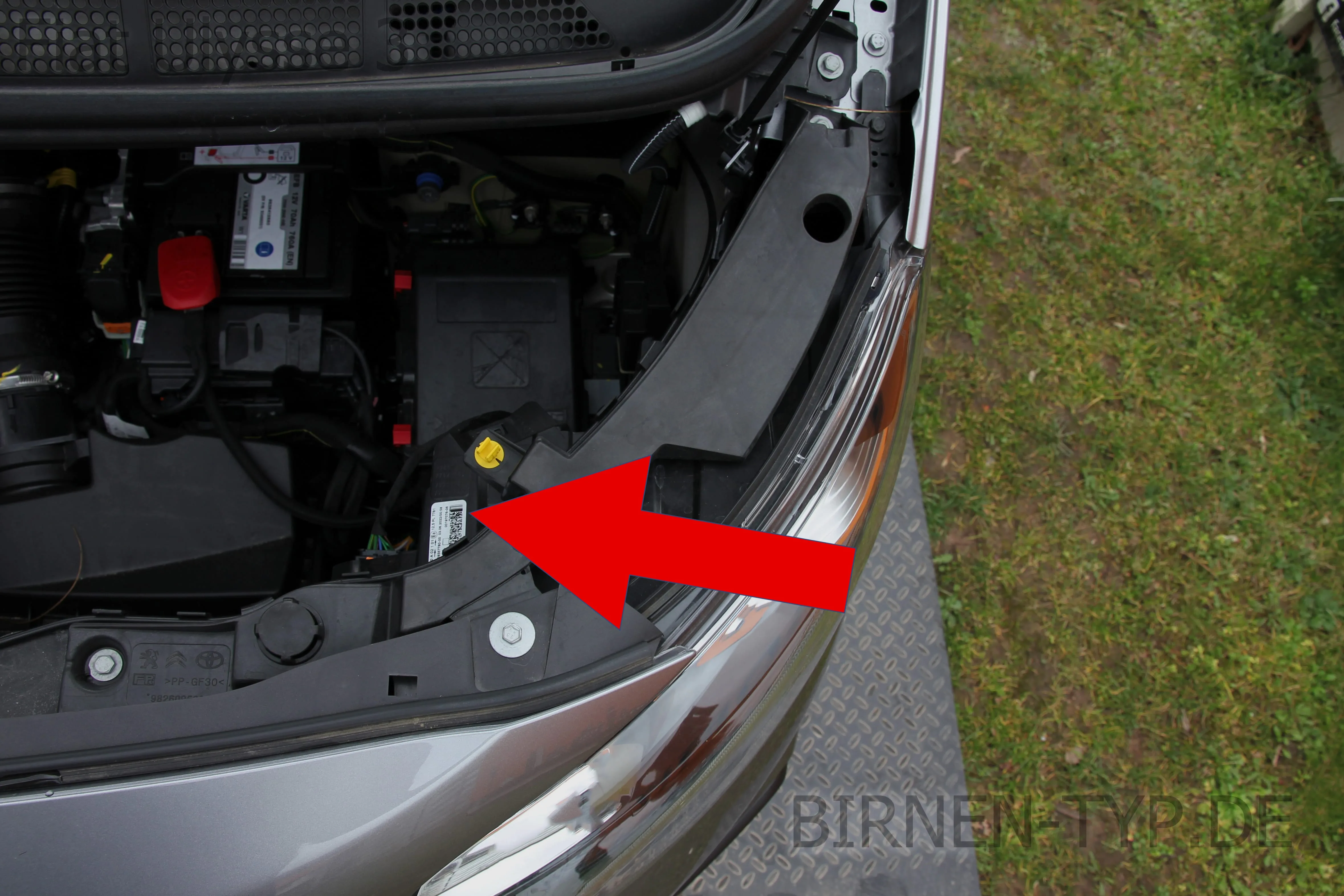 Hier findest Du die Scheinwerfer-Genehmigungsnummer des Fiat Ulysse 3