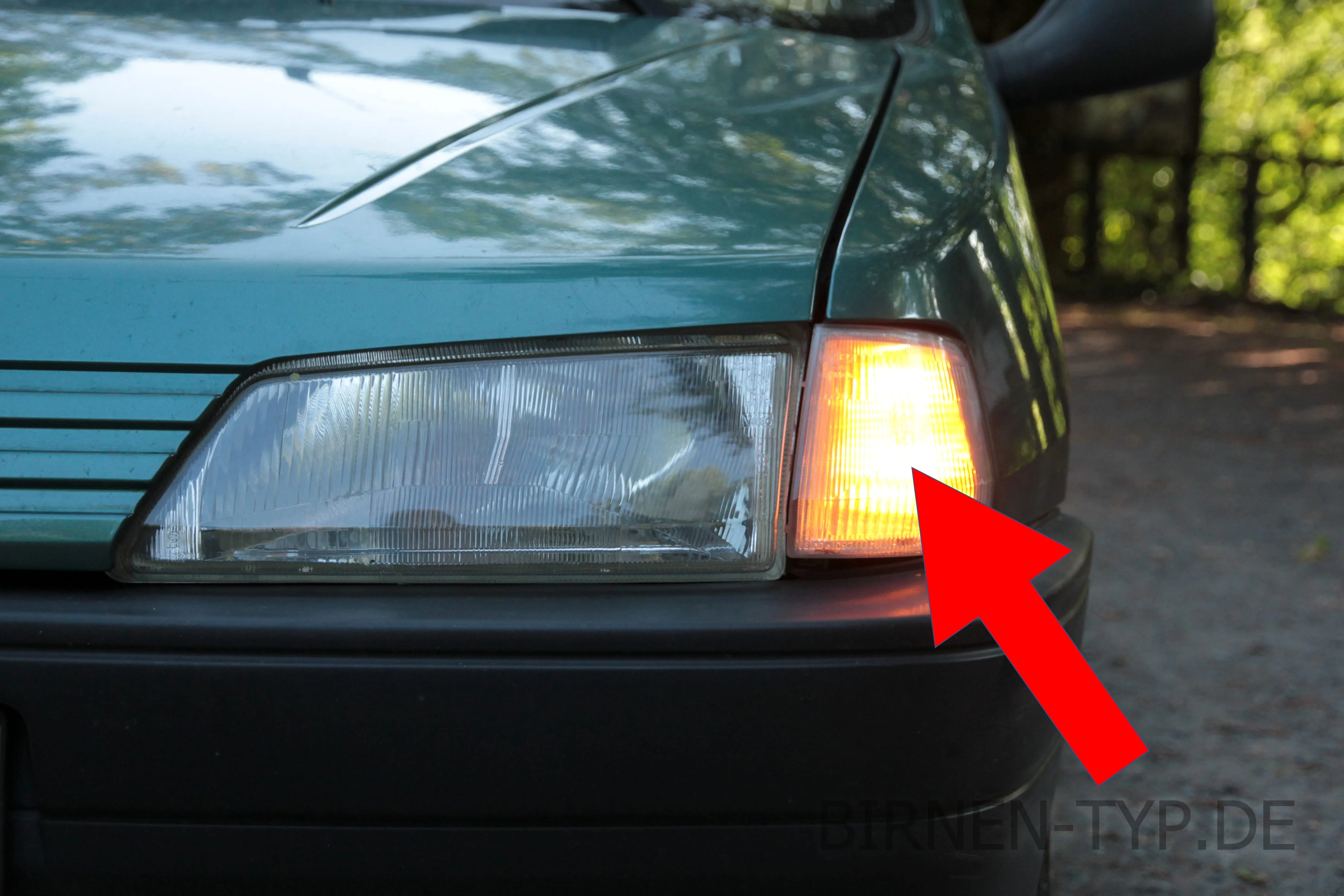 Blinker vorne des Peugeot 106
