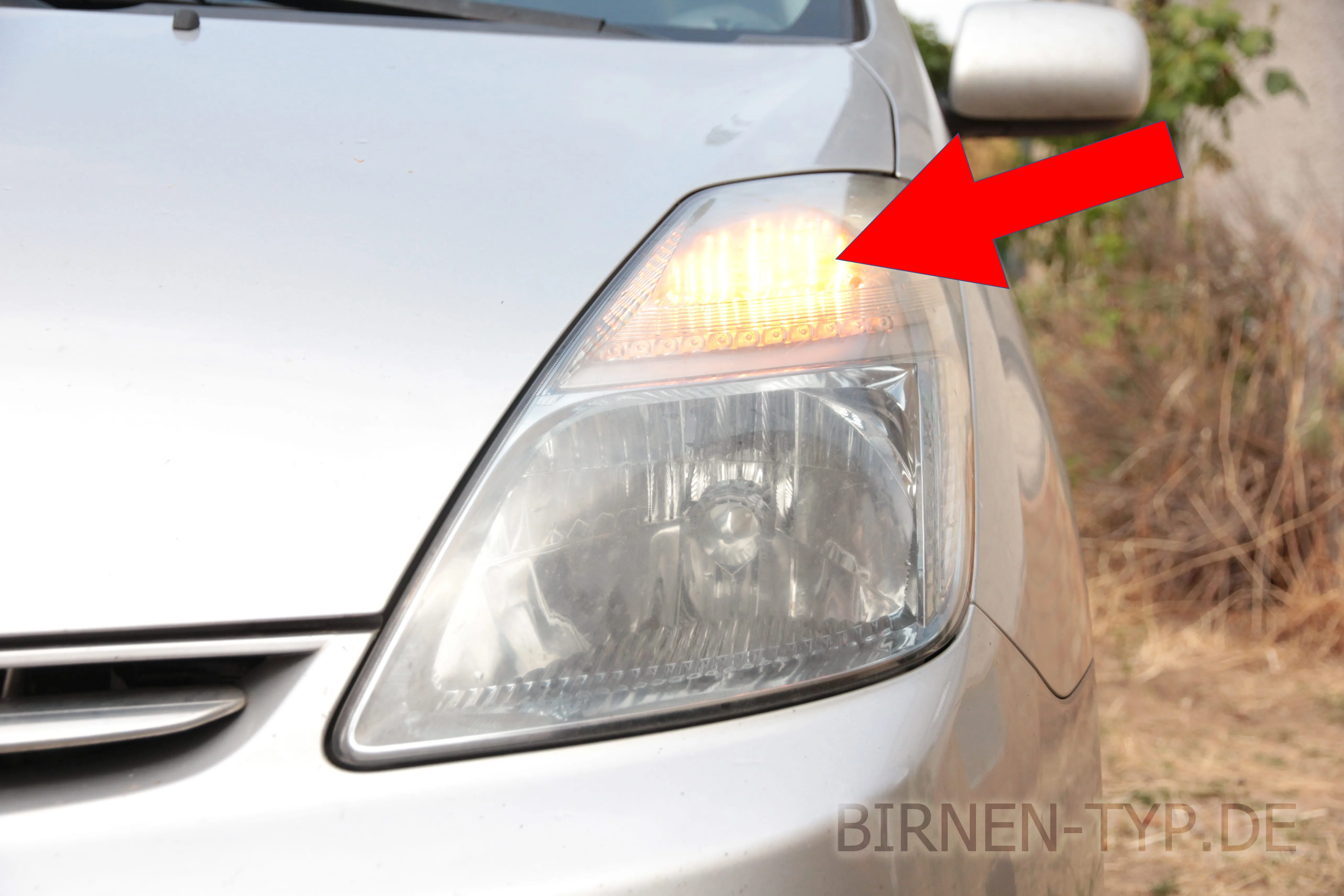 Blinker vorne des Toyota Prius