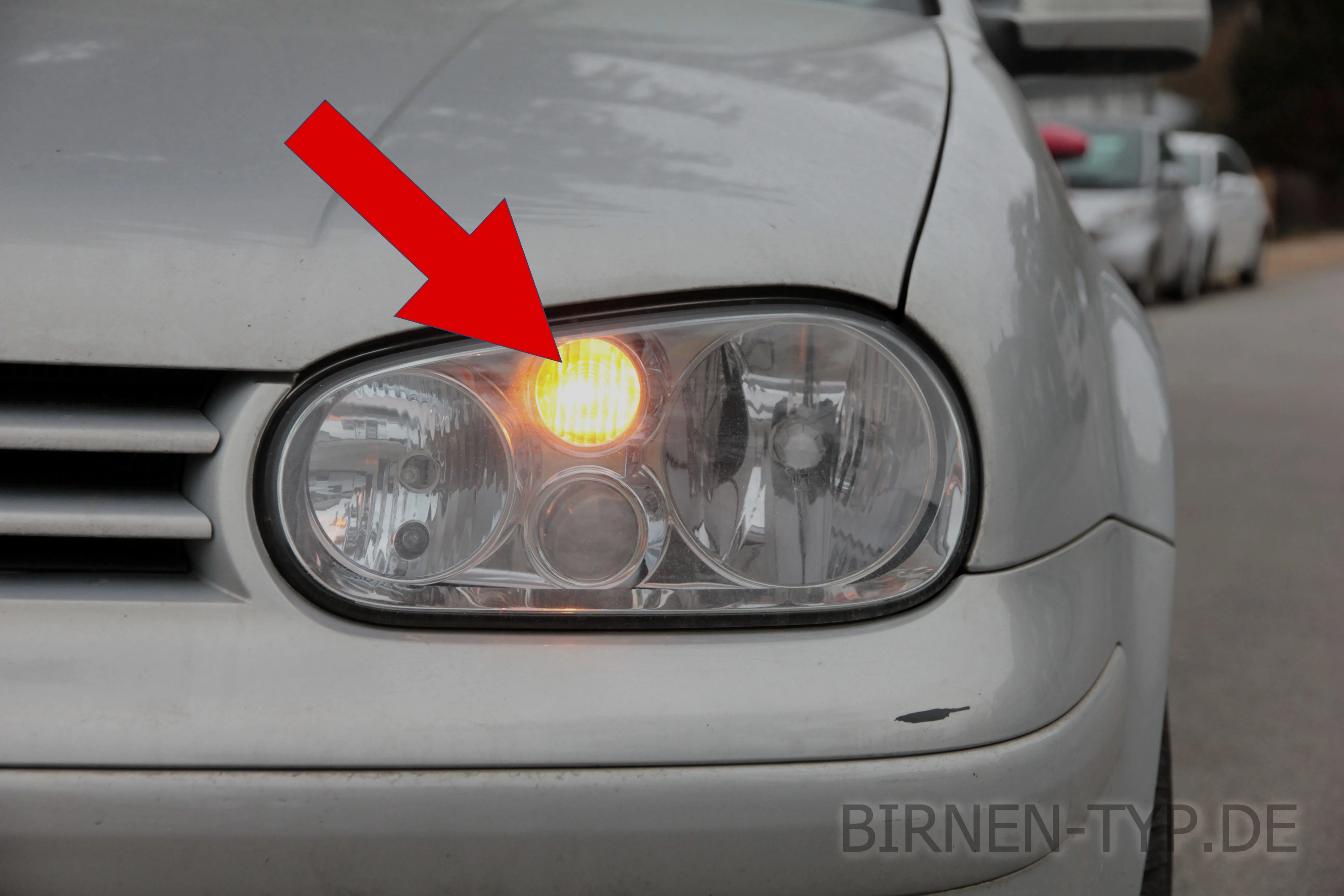 Blinker vorne des VW Golf IV