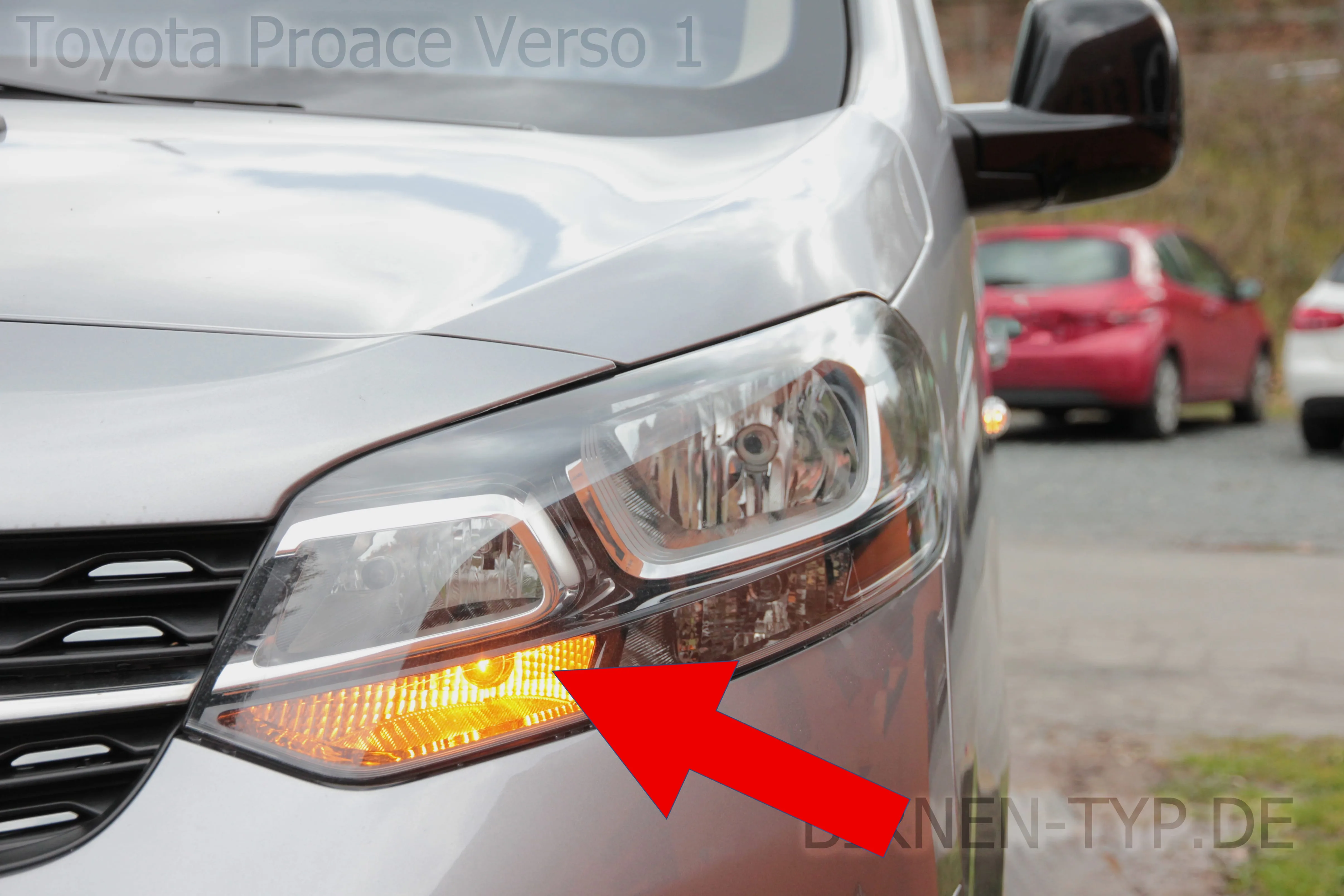 Blinker vorne des Toyota Proace Verso