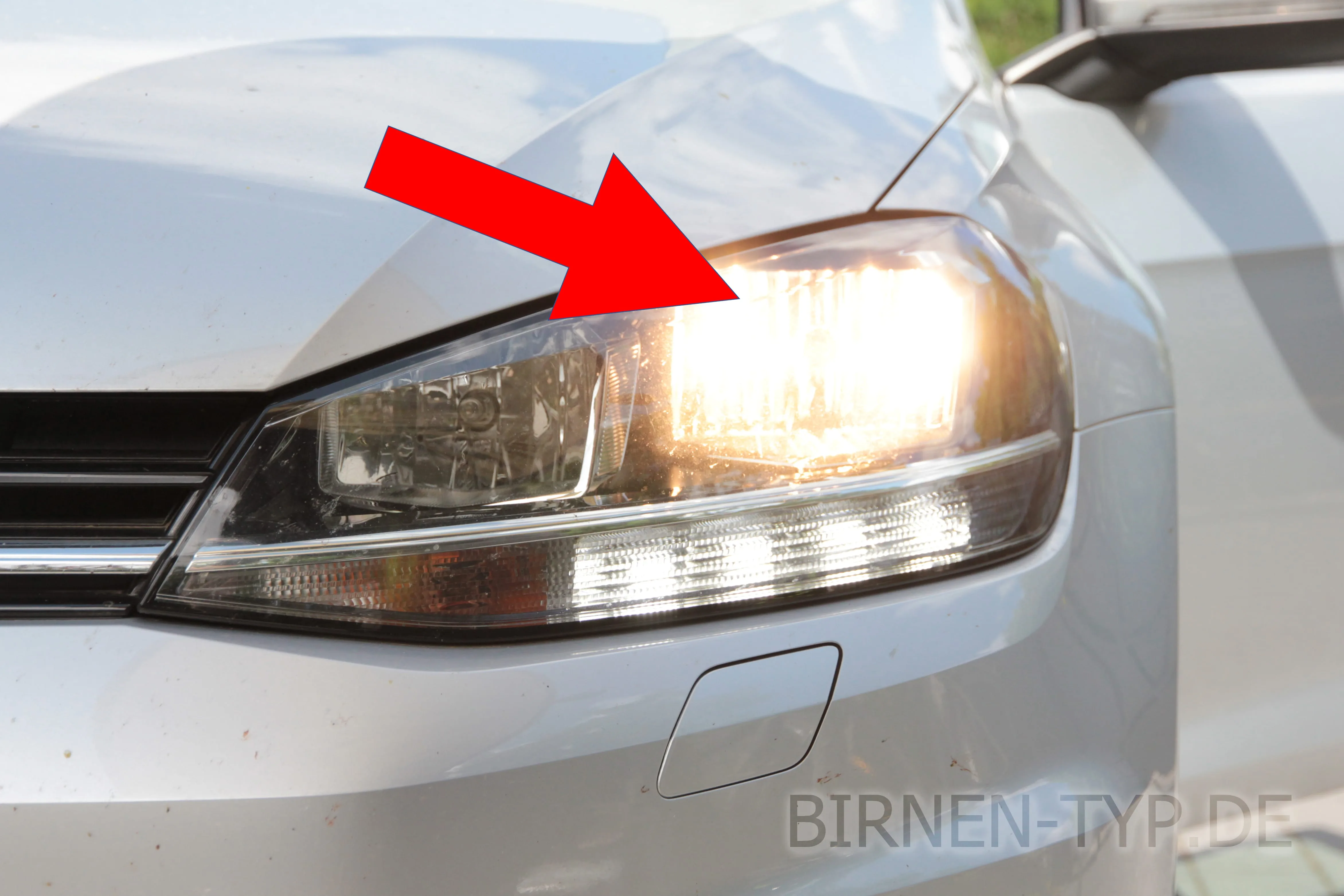 Abblendlicht des VW Golf 7 — Facelift ab 2017 – Halogen H7/H9 mit LED-Tagfahrlicht (PR 8IE)