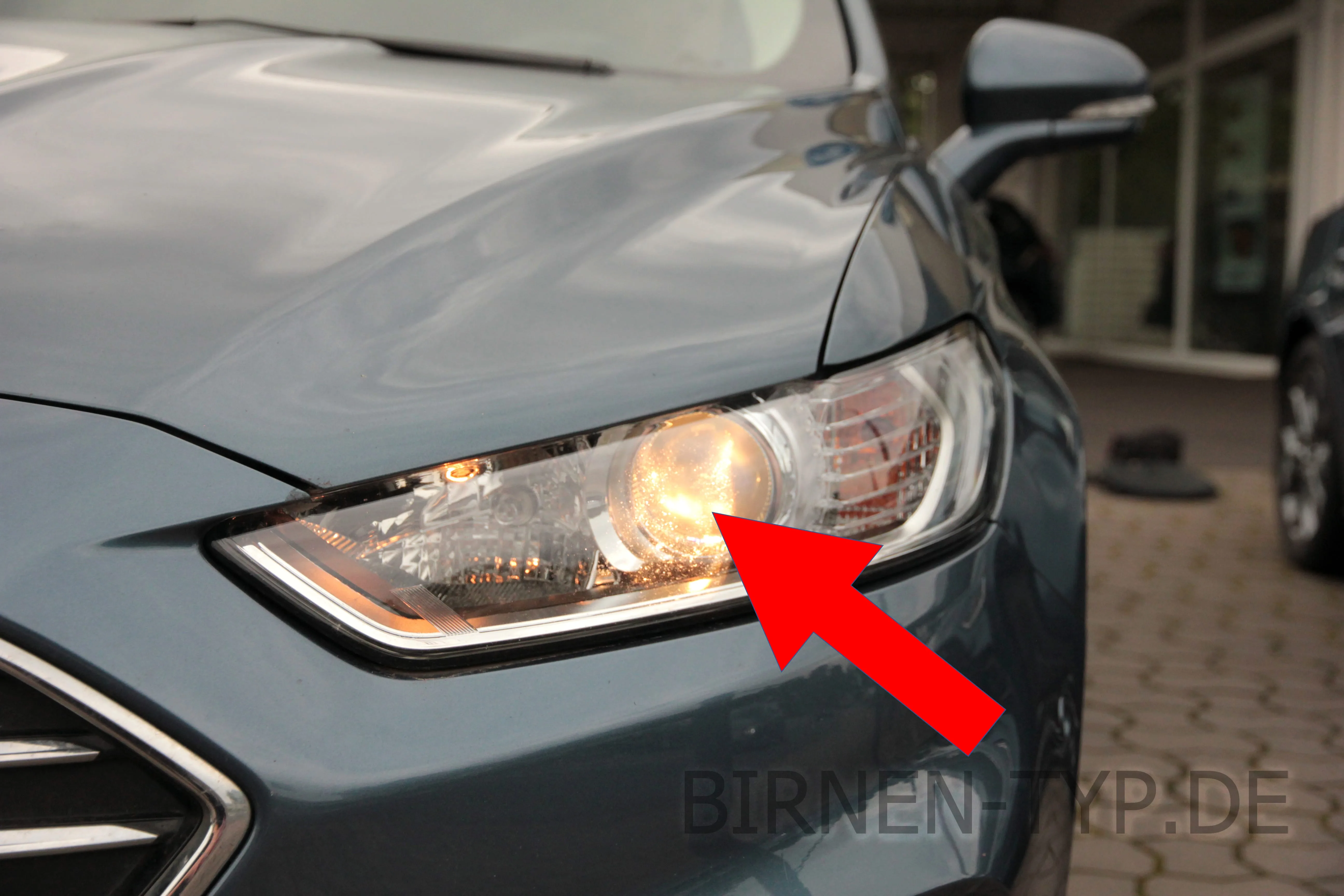 Abblendlicht des Ford Mondeo 5. Gen