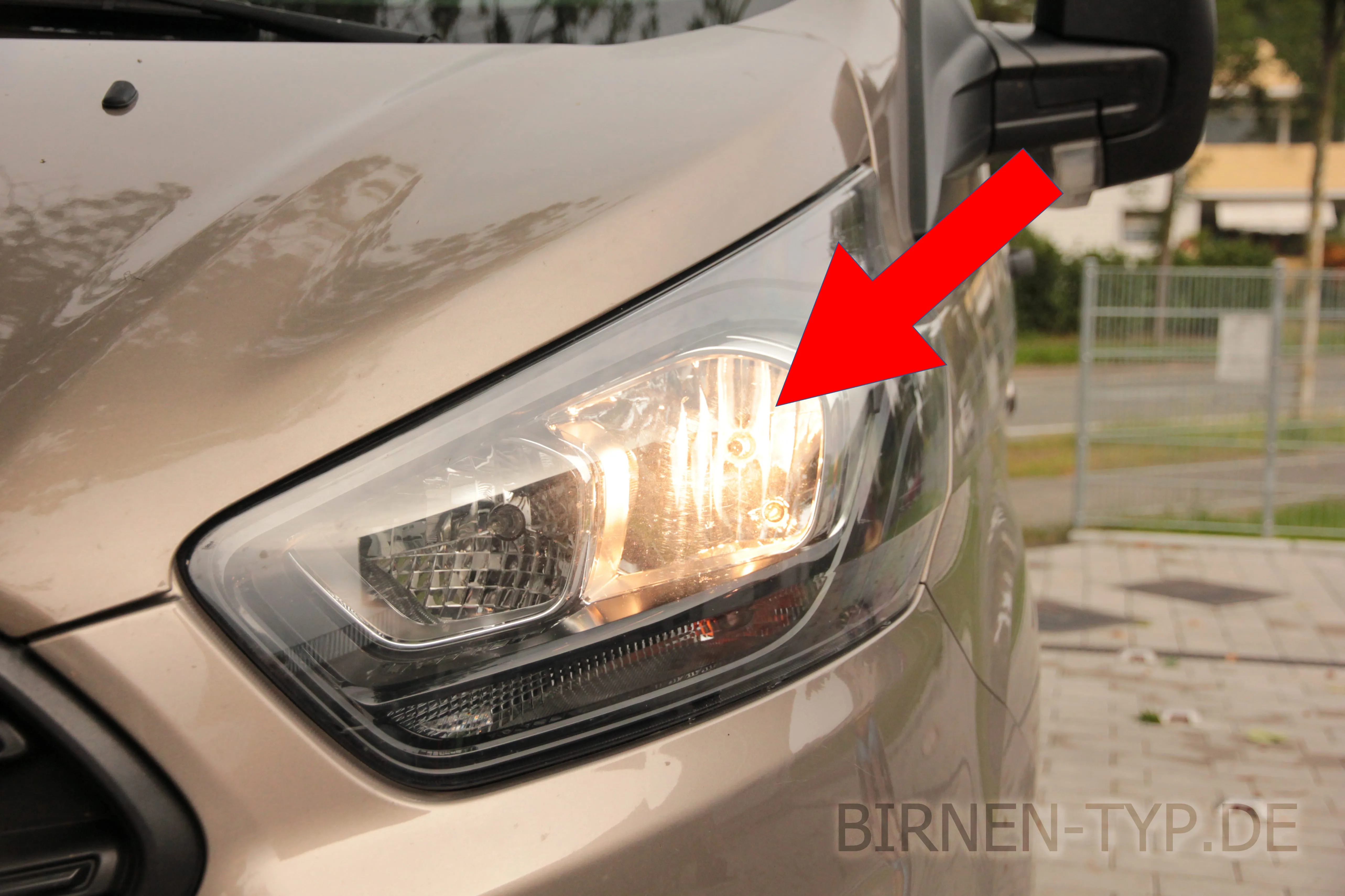 Abblendlicht des Ford Transit Custom