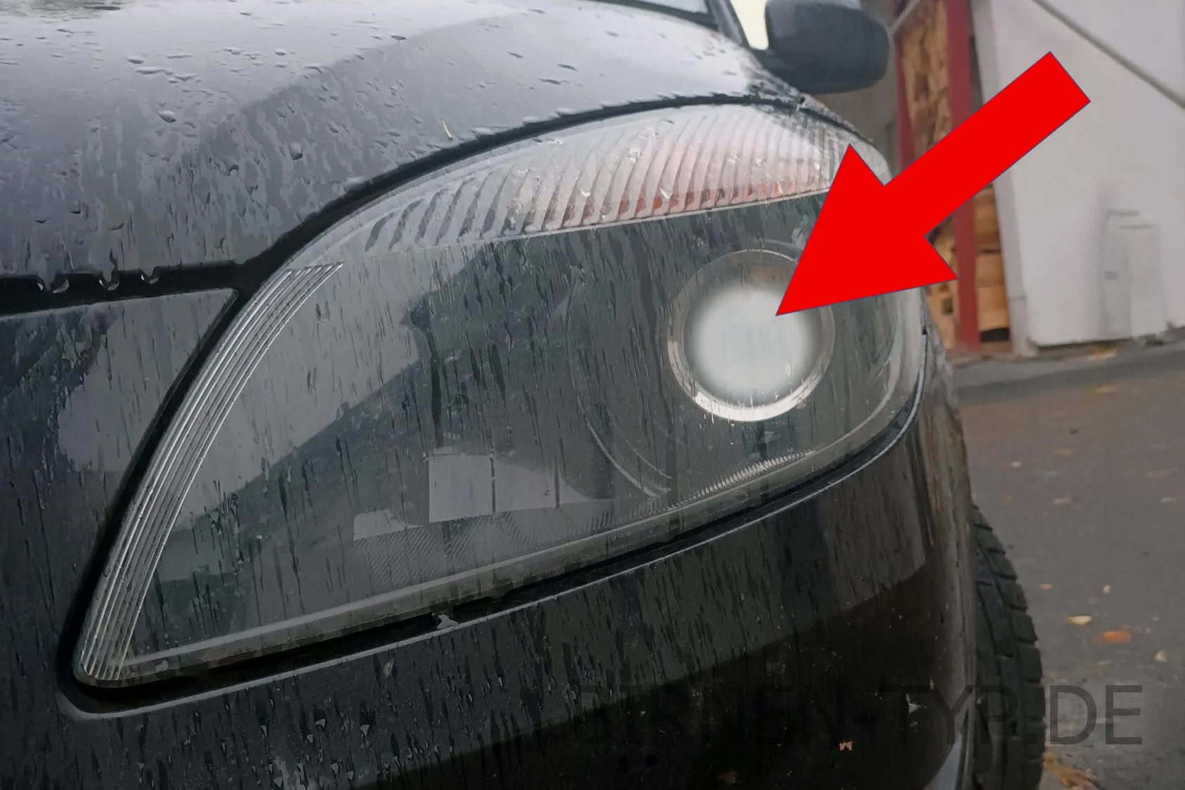 Abblendlicht des Škoda Fabia 2 — nach Facelift AB 07/2010 (Monte Carlo - Fern- & Abblendlicht in einer H7-Birne)
