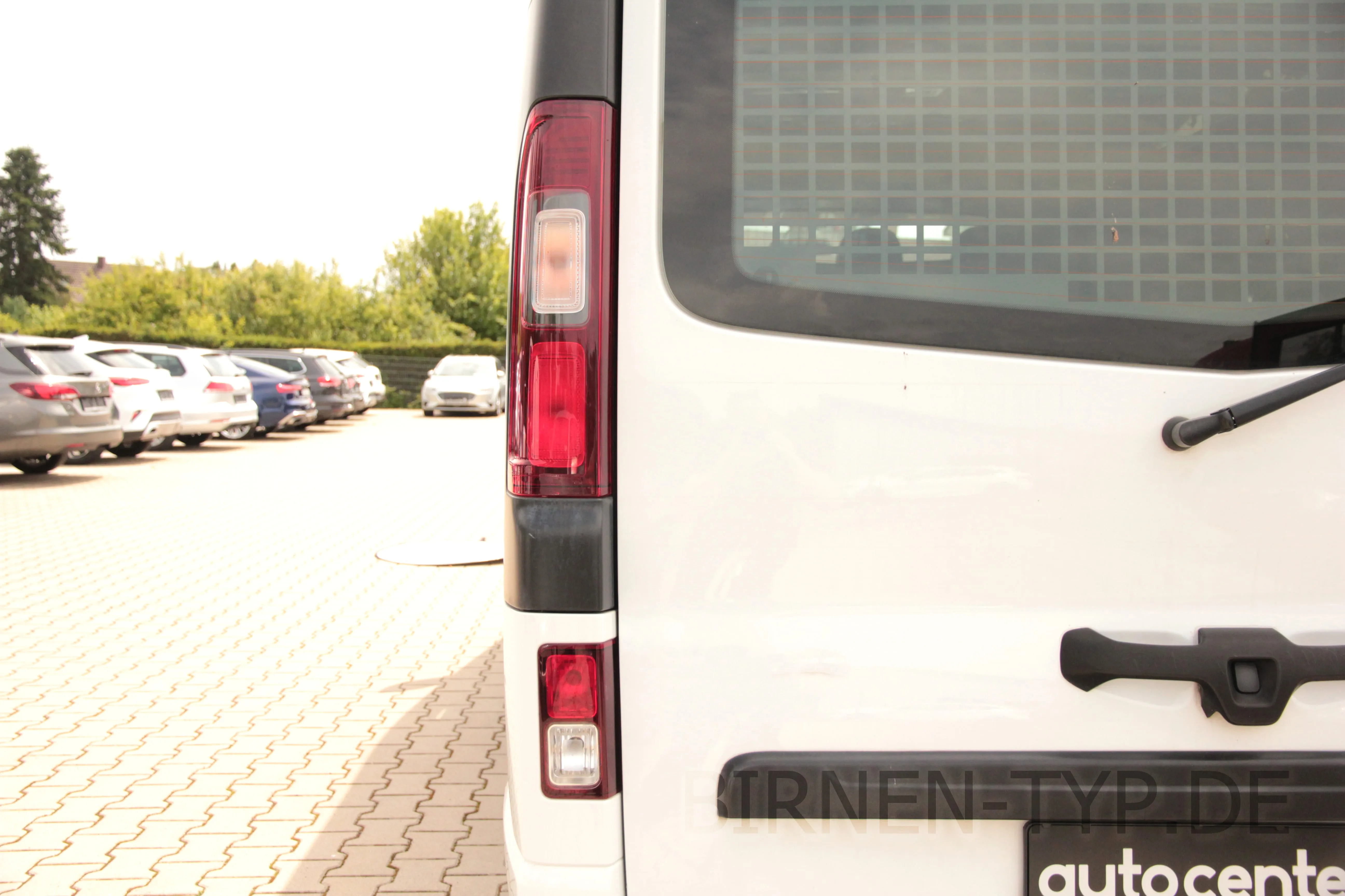 So sieht die Rückleuchte des Fiat Talento 1. Gen aus