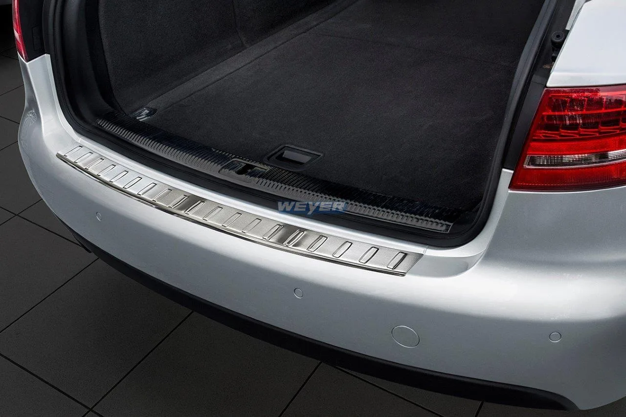 Edelstahl-Ladekantenschutz für den Audi A4 4. Gen
