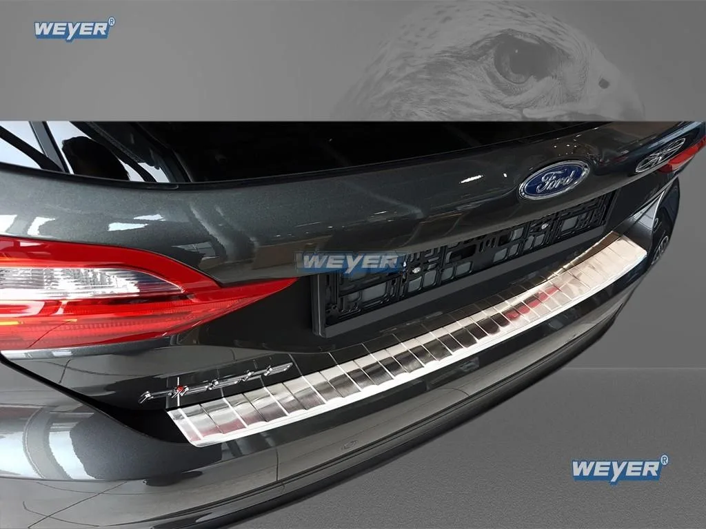 Edelstahl-Ladekantenschutz für den Ford Fiesta MK8