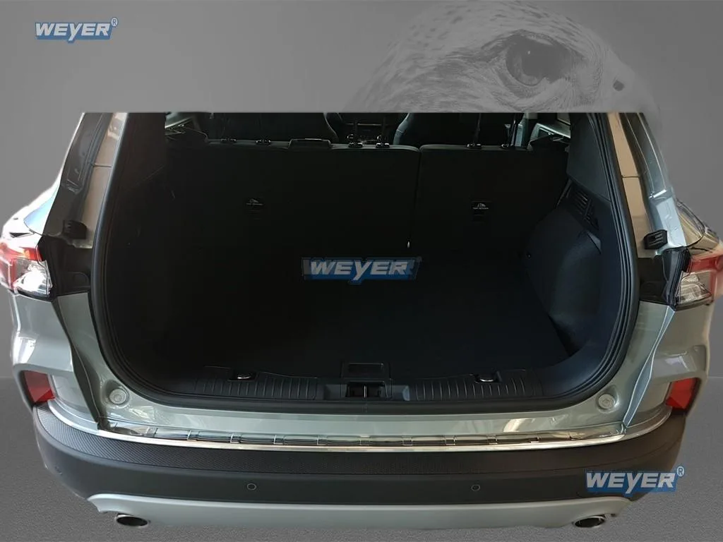 Edelstahl-Ladekantenschutz für den Ford Kuga 3. Gen