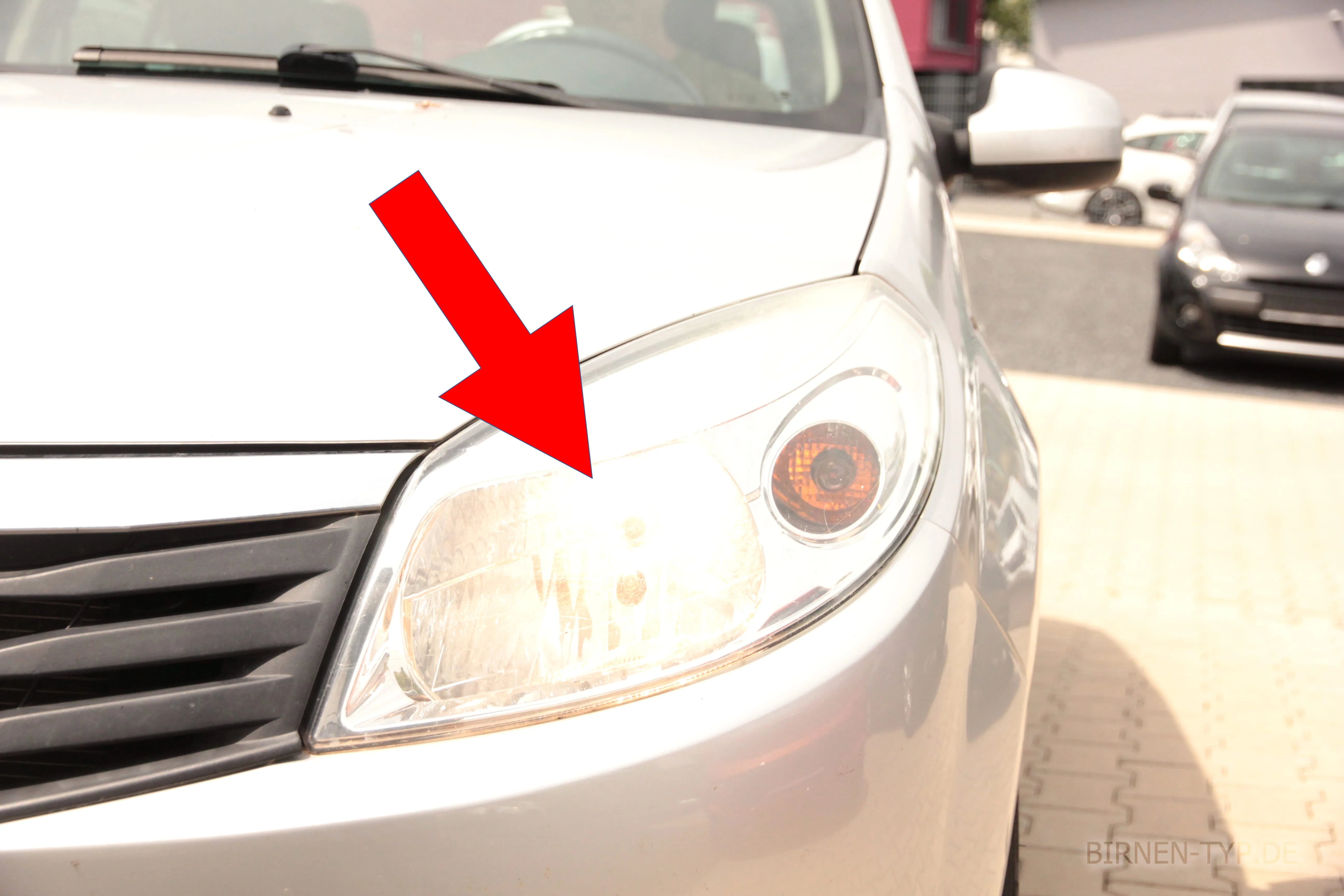 Fernlicht des Dacia Sandero 1. Gen