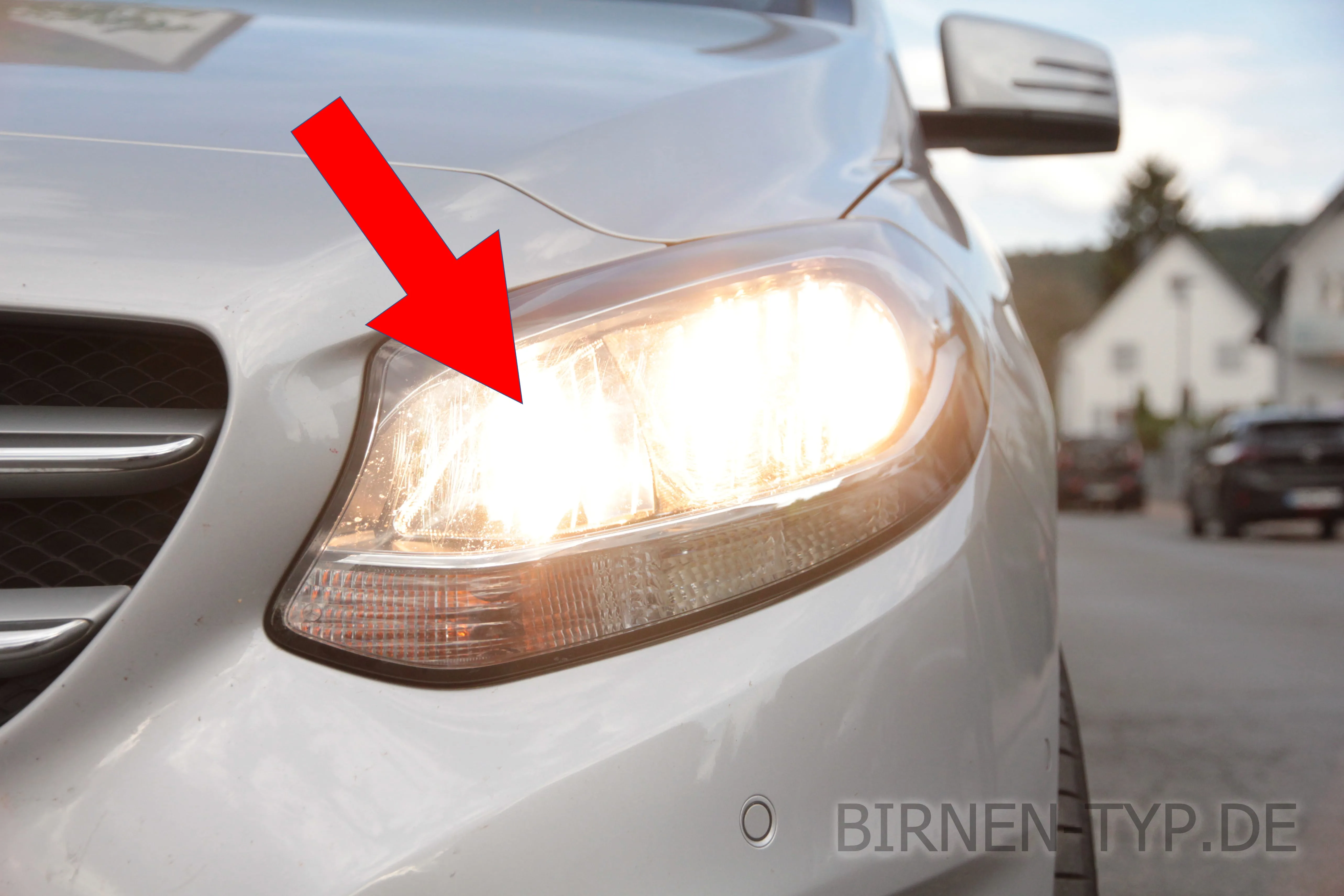 Fernlicht des Mercedes-Benz B-Klasse