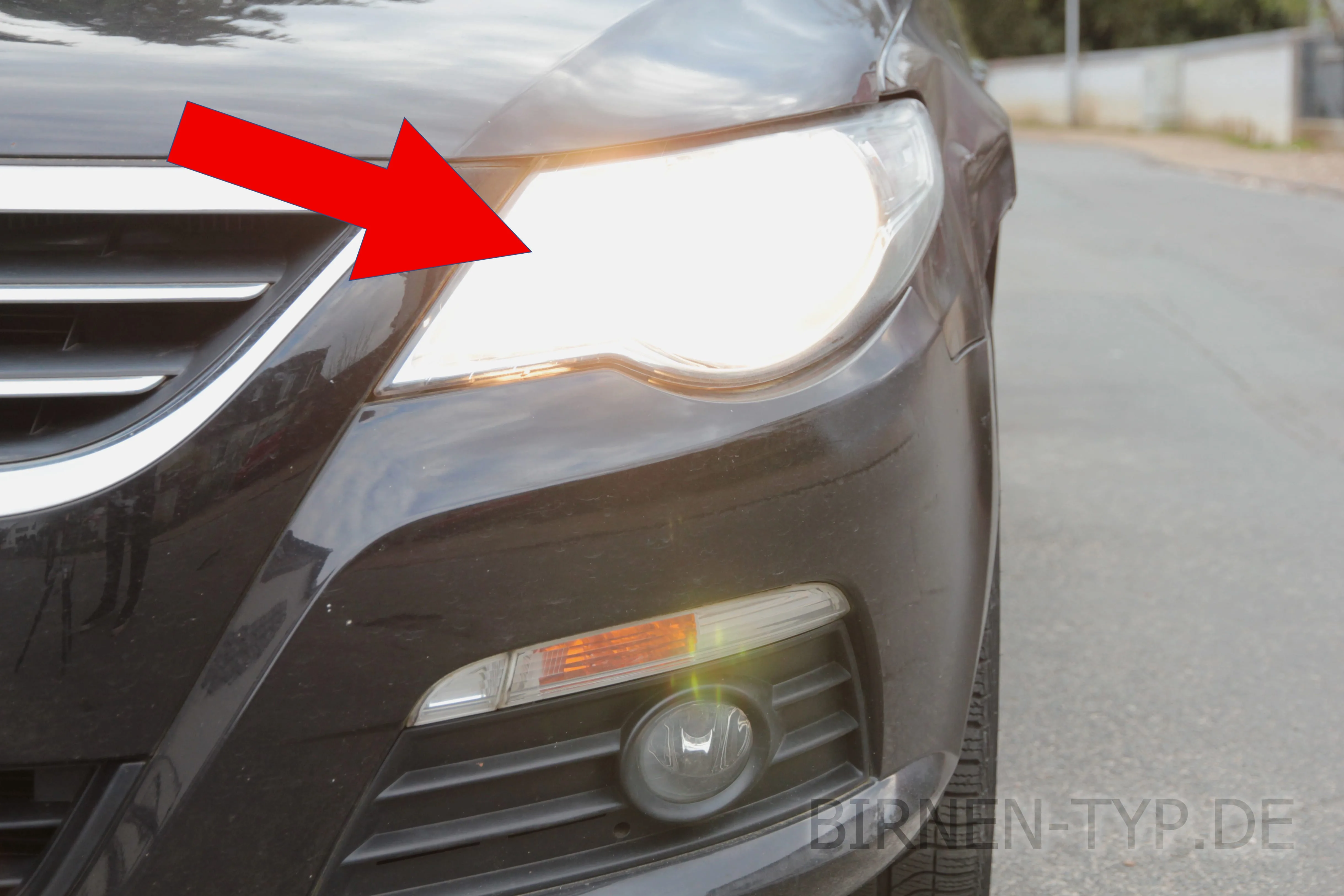 Fernlicht des VW Passat CC