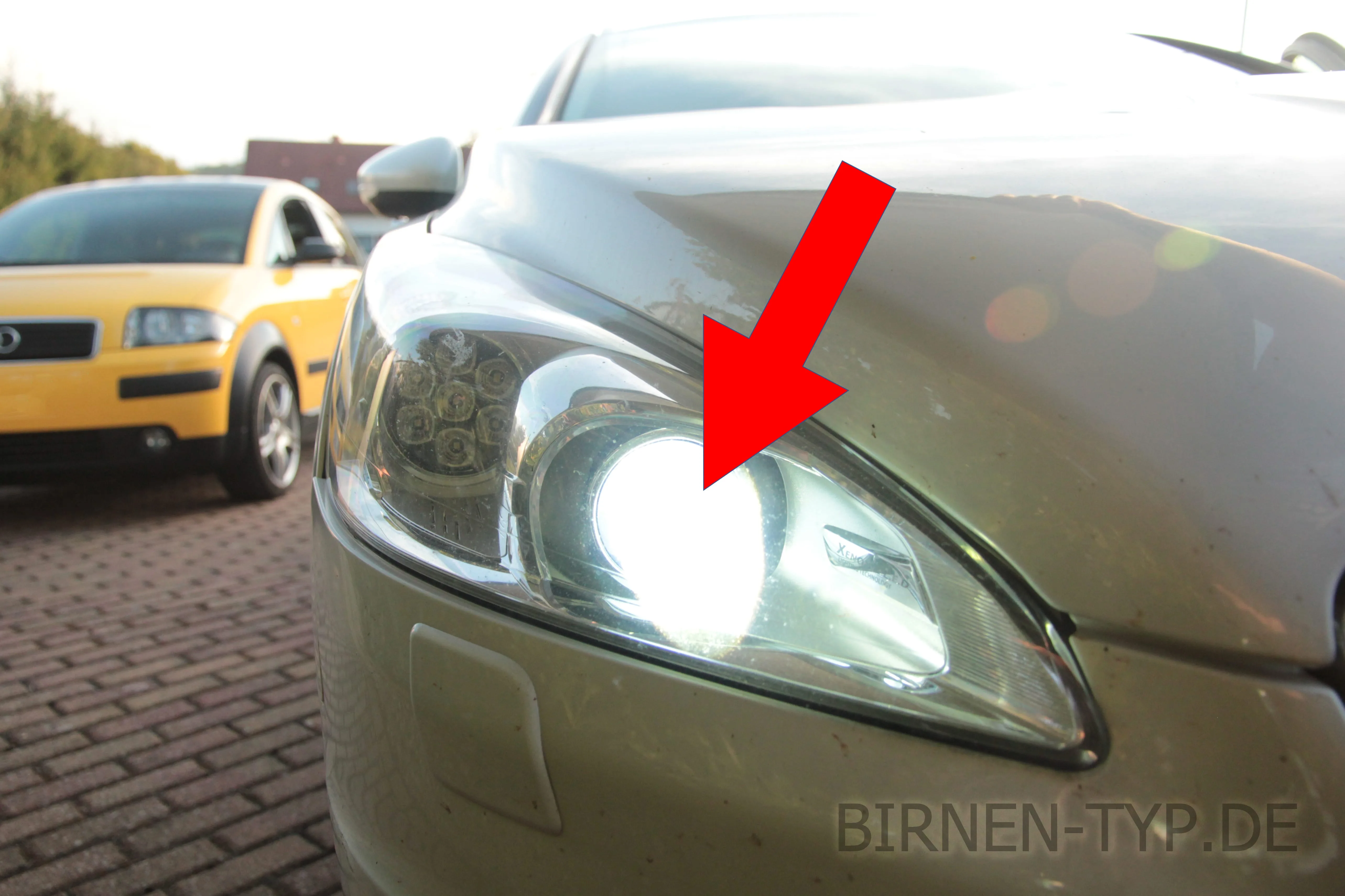 Fernlicht des Peugeot 508