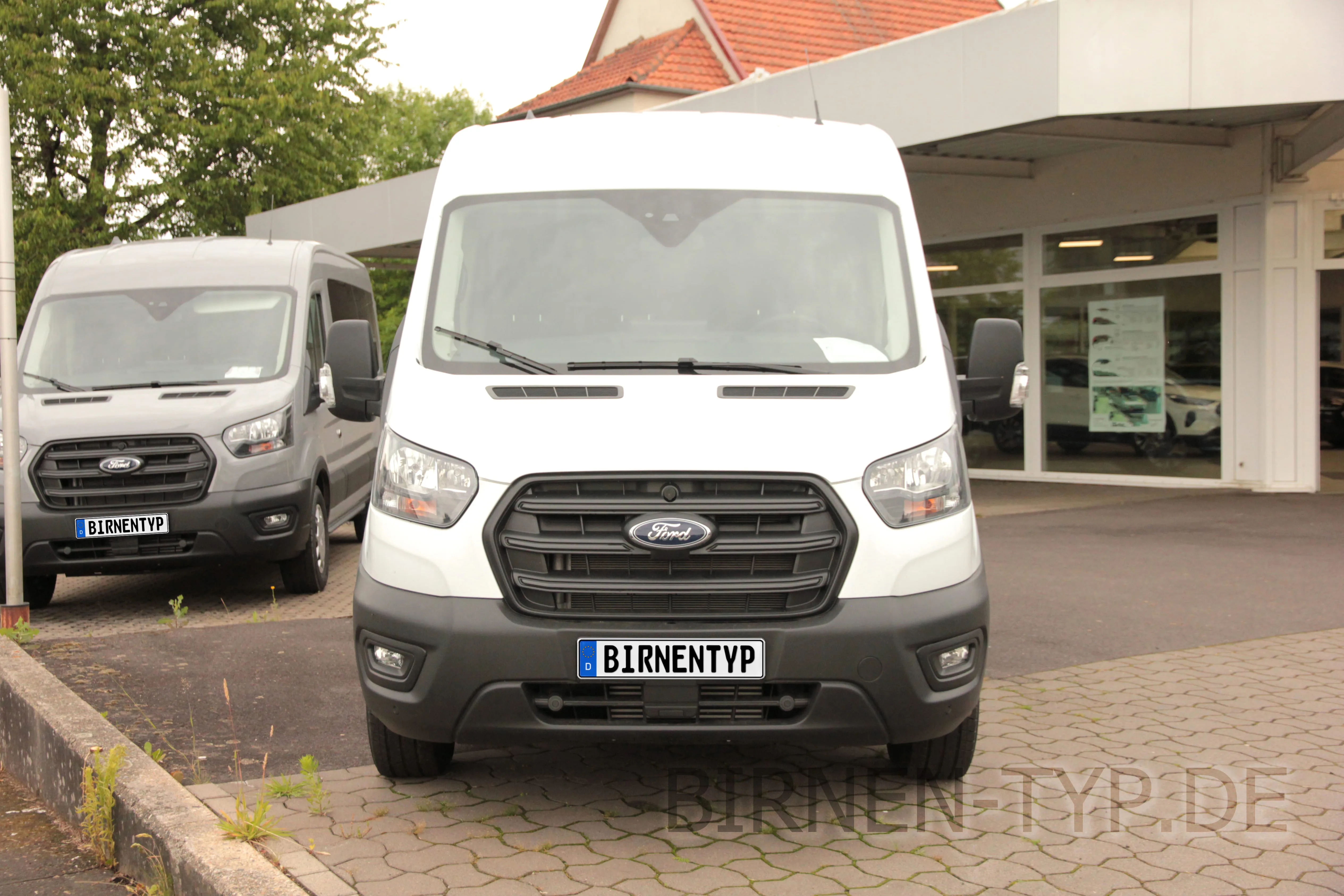 Transit 7 Kastenwagen