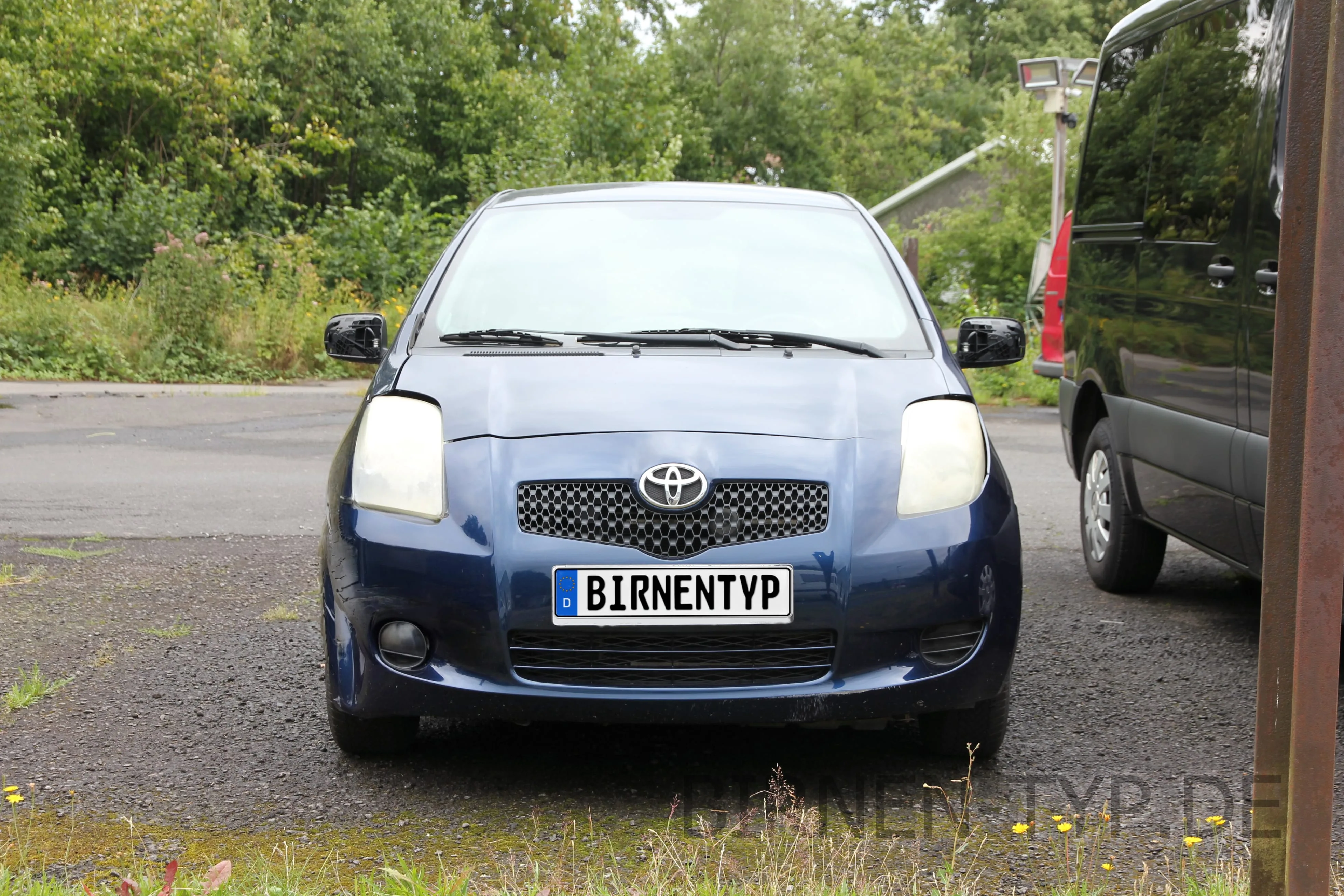 Yaris 2