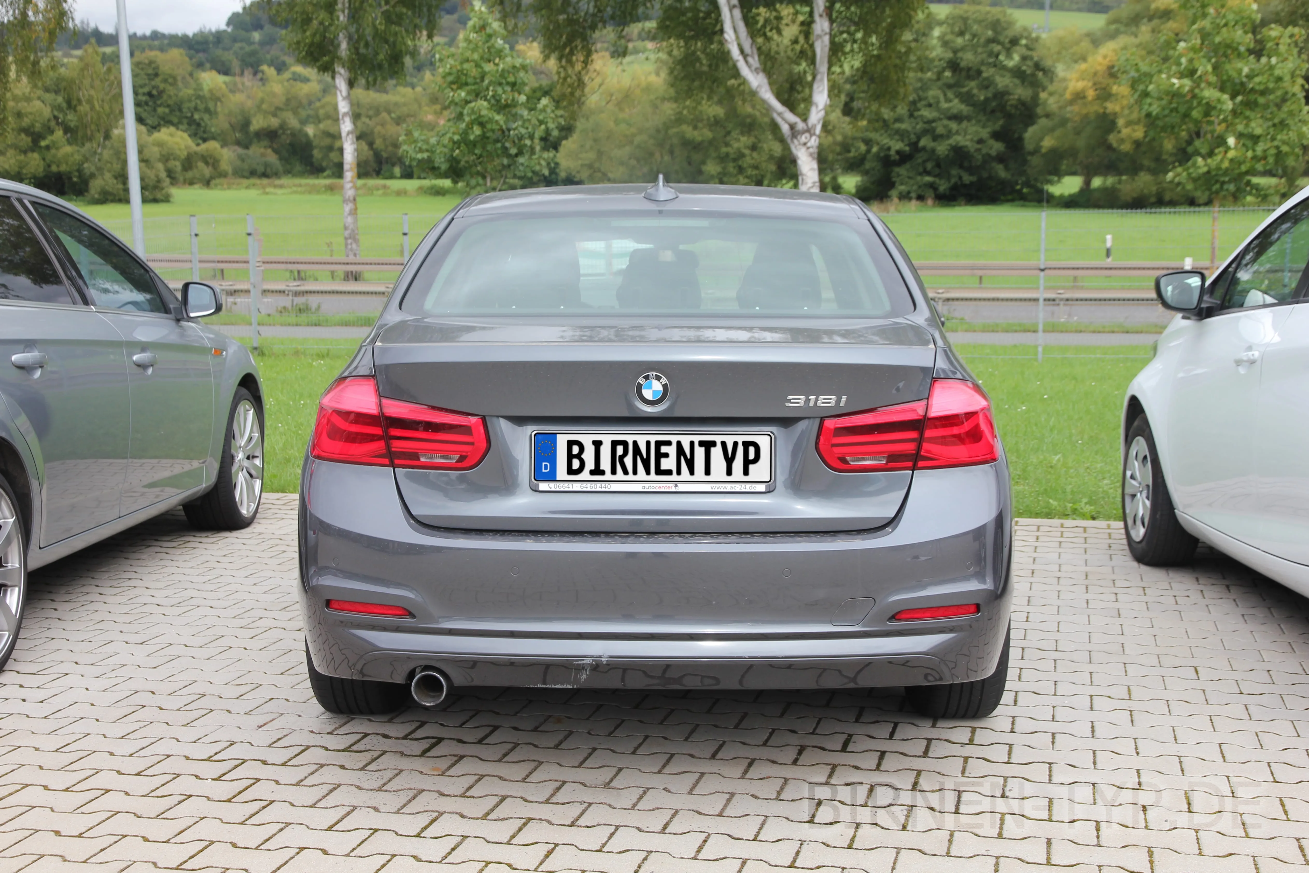 Heck-Ansicht des 3er BMW