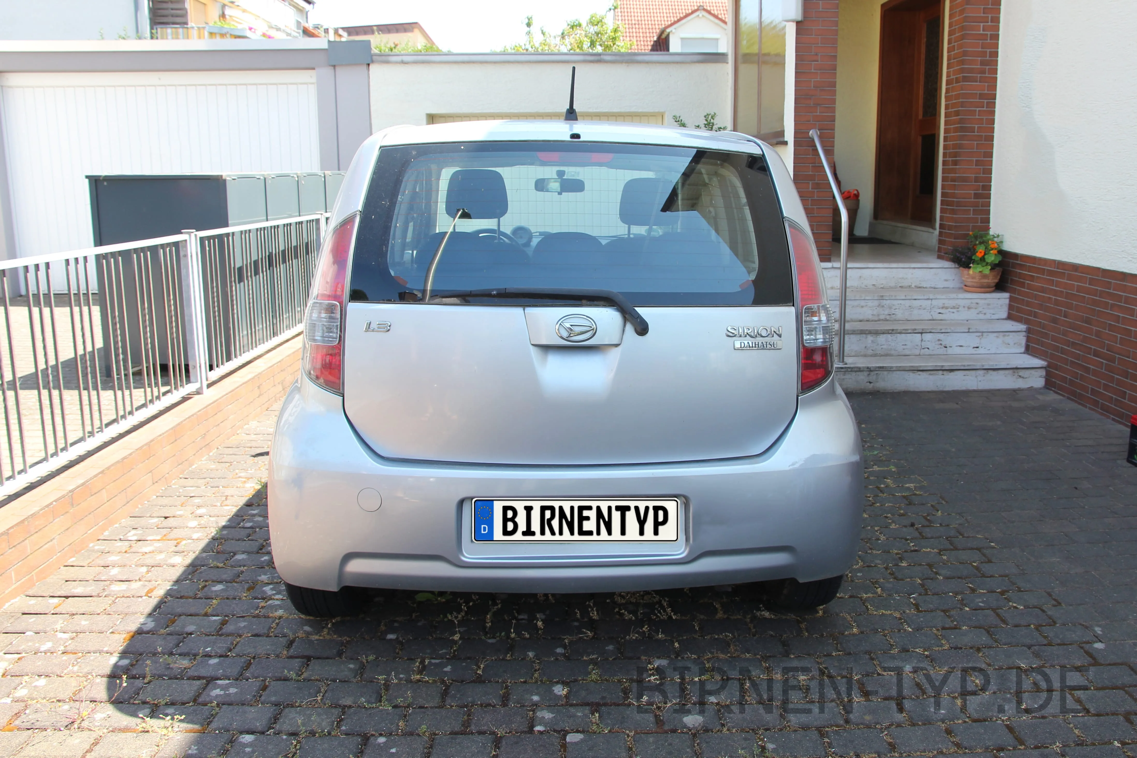 Heck-Ansicht des Daihatsu Sirion