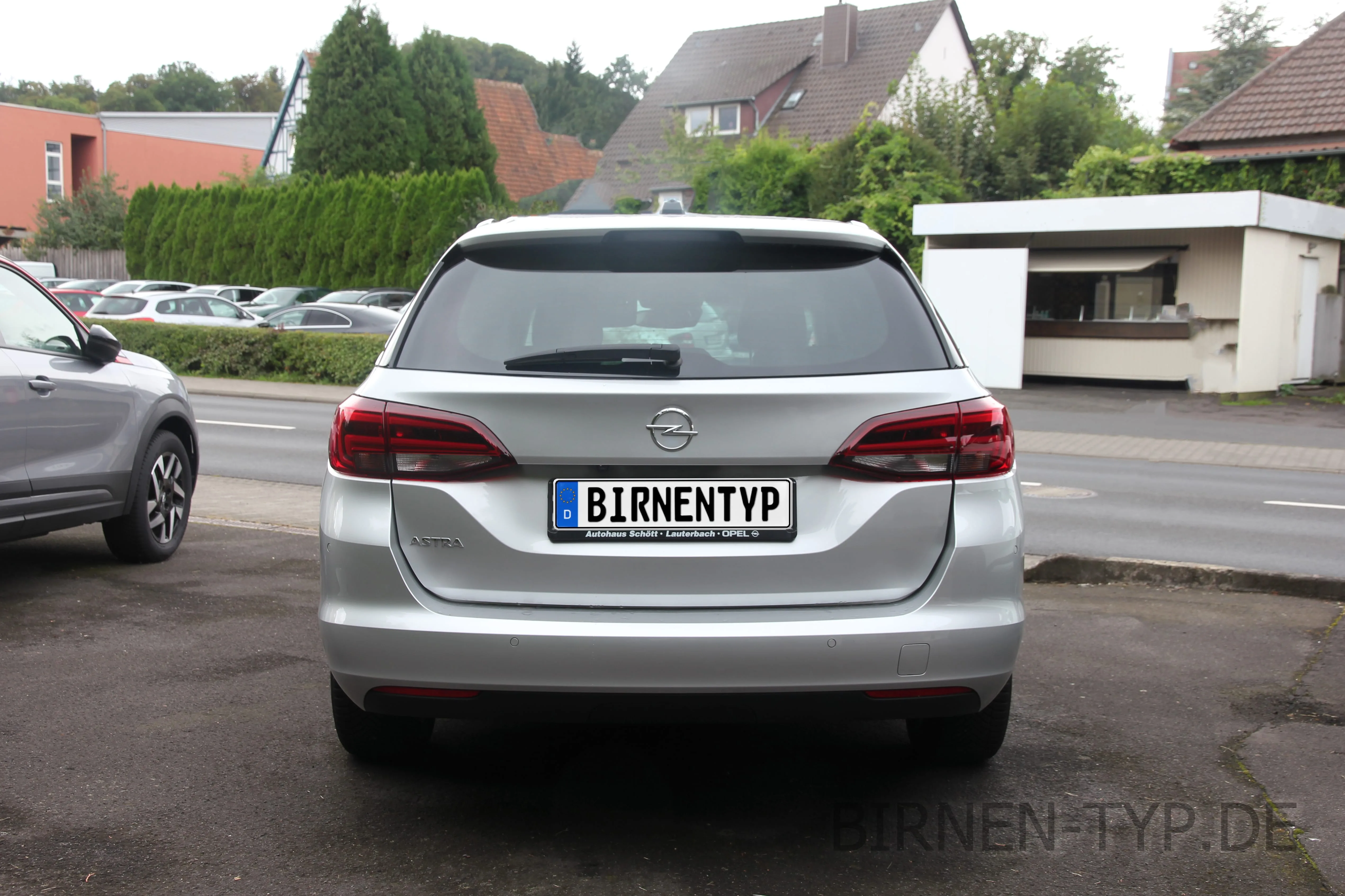 Heck-Ansicht des Opel Astra