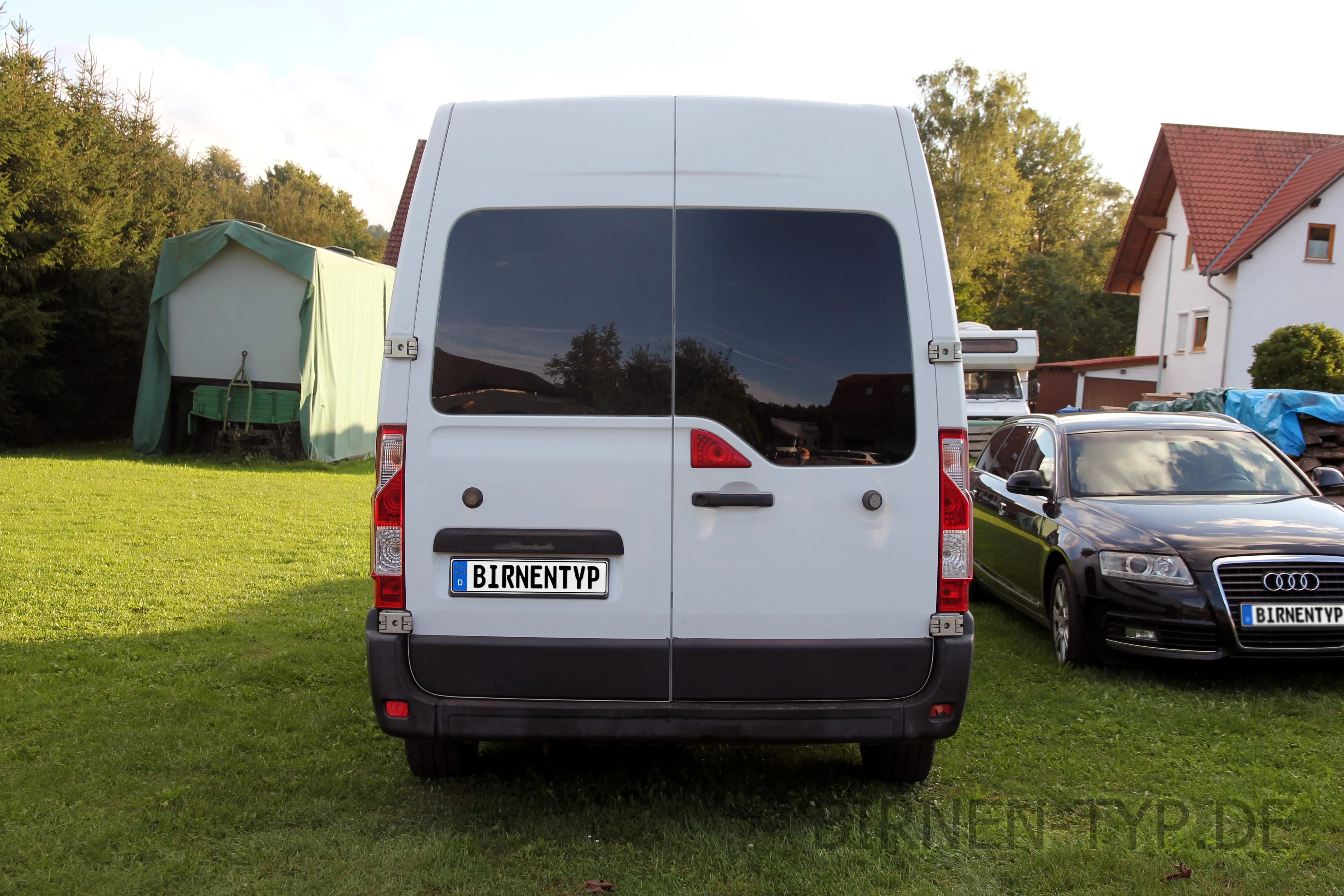 Heck-Ansicht des Opel Movano