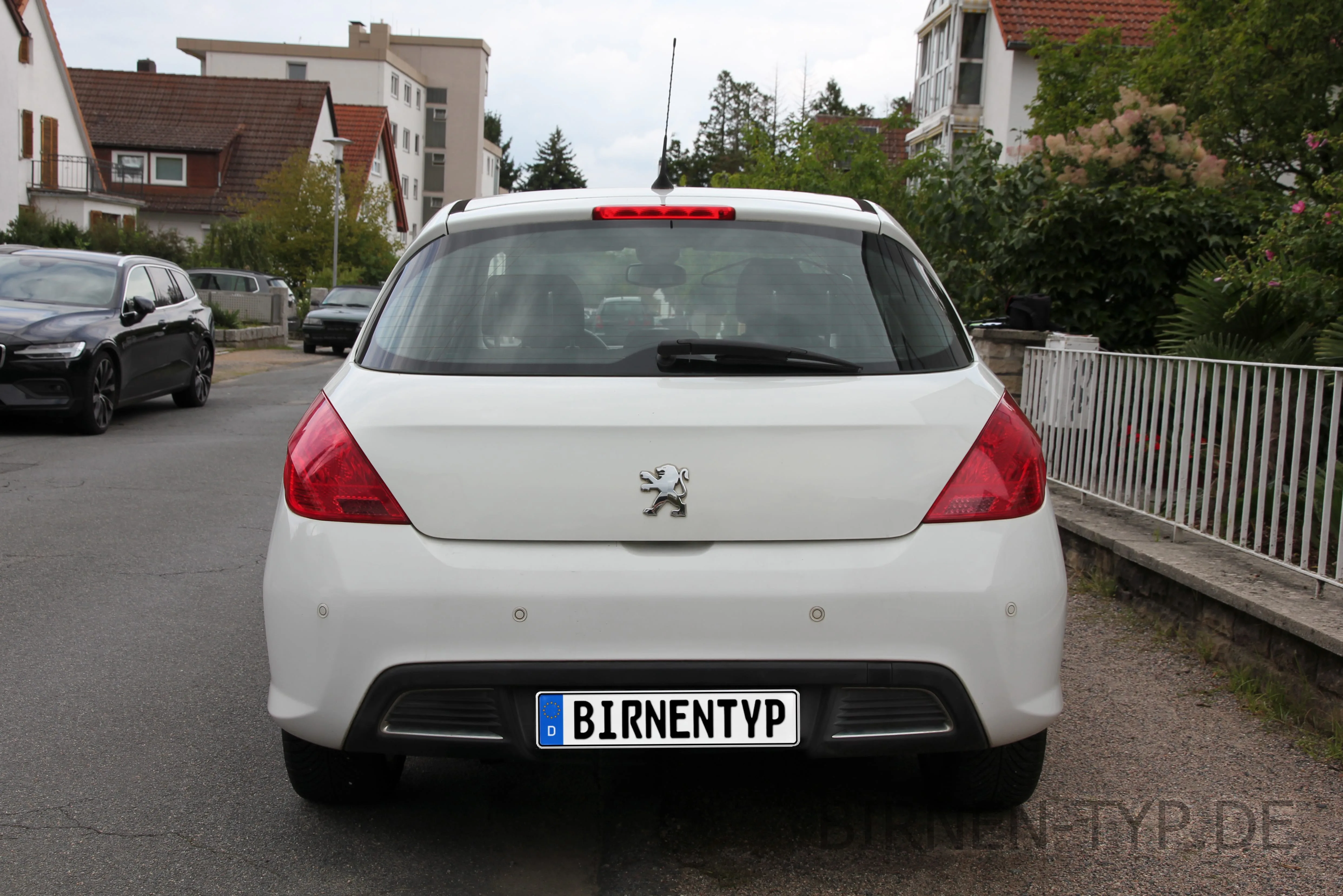 Heck-Ansicht des Peugeot 308