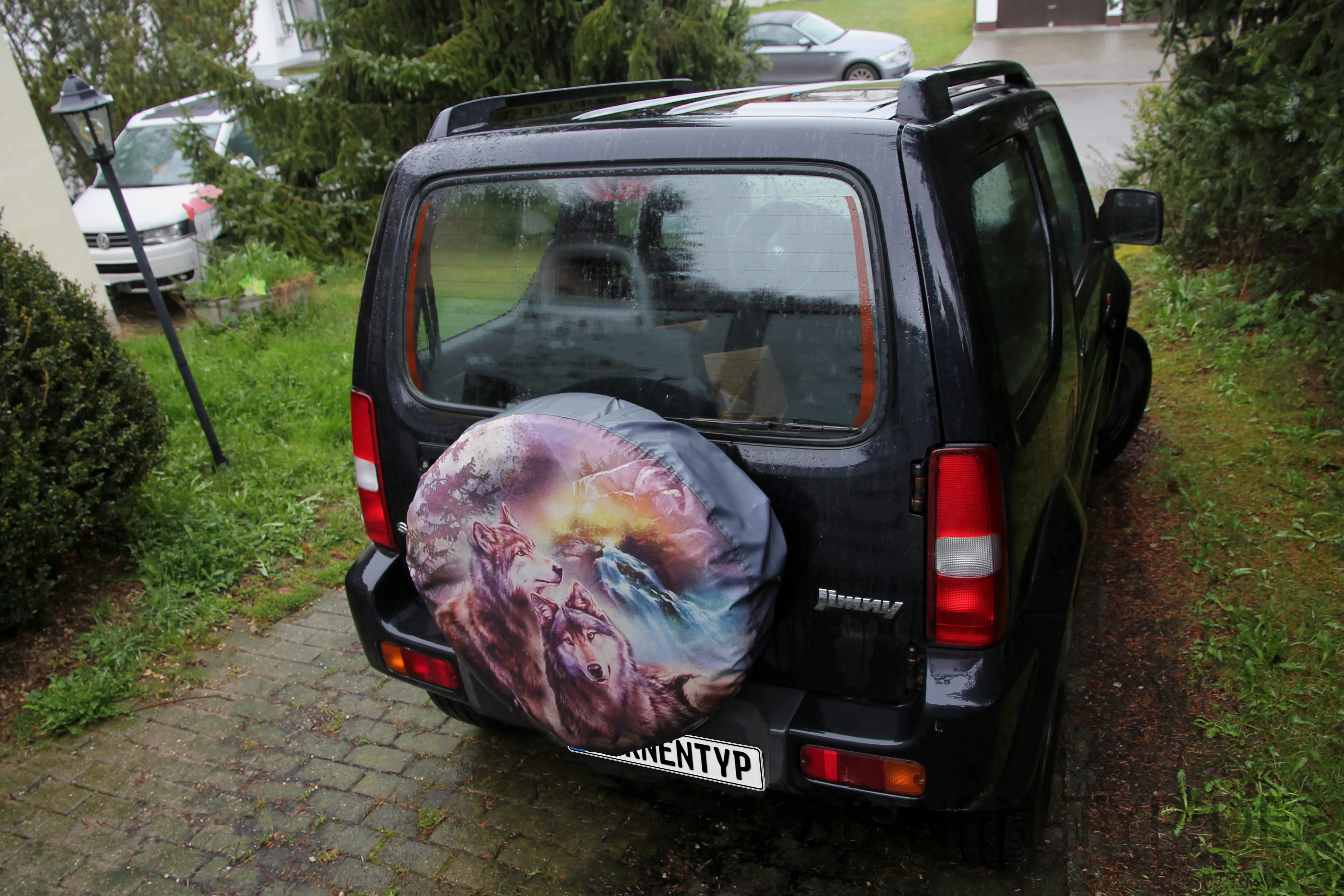 Heck-Ansicht des Suzuki Jimny