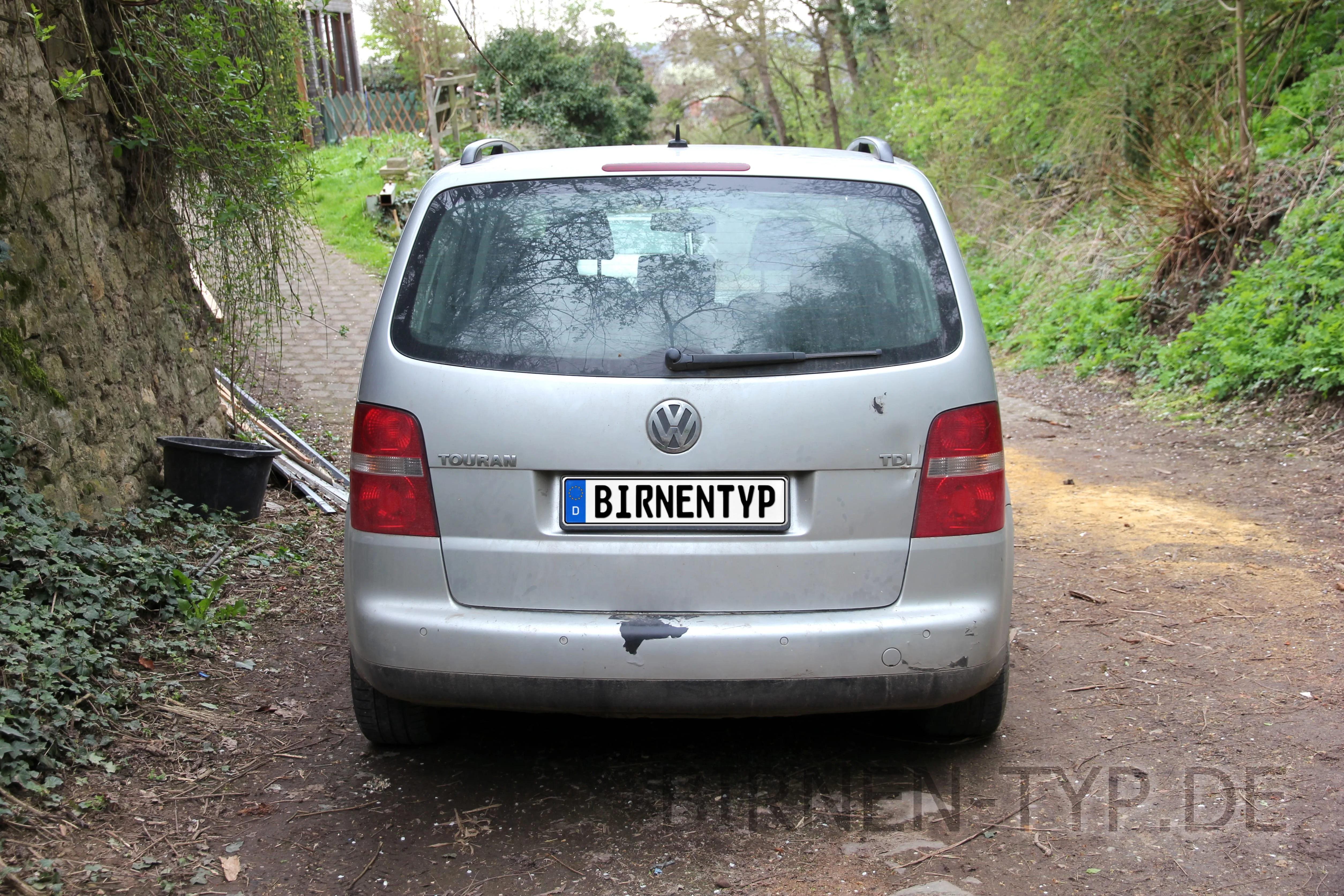 Heck-Ansicht des VW Touran 1. Gen