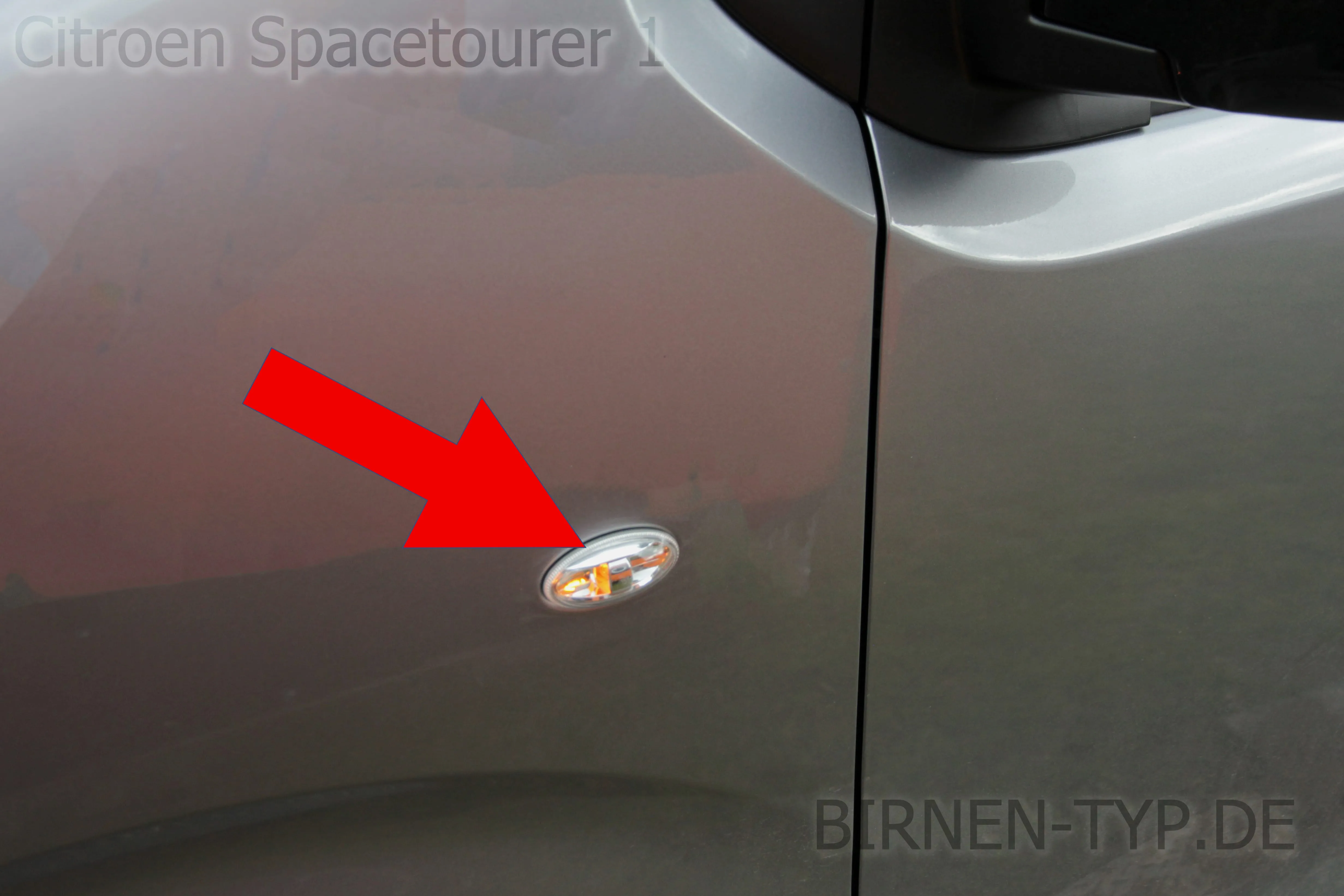 Seitenblinker des Citroën Spacetourer