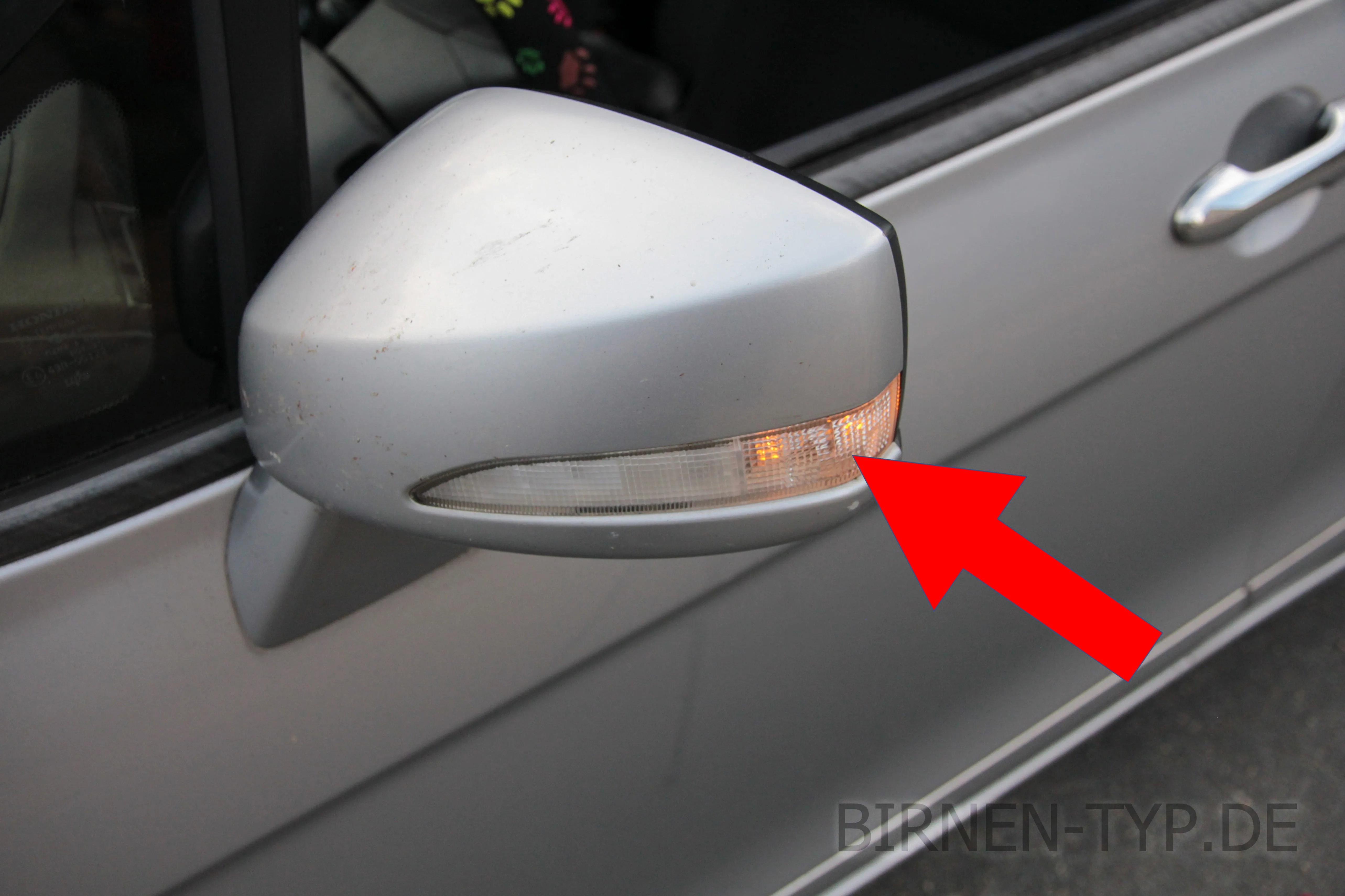 Seitenblinker des Honda FR-V