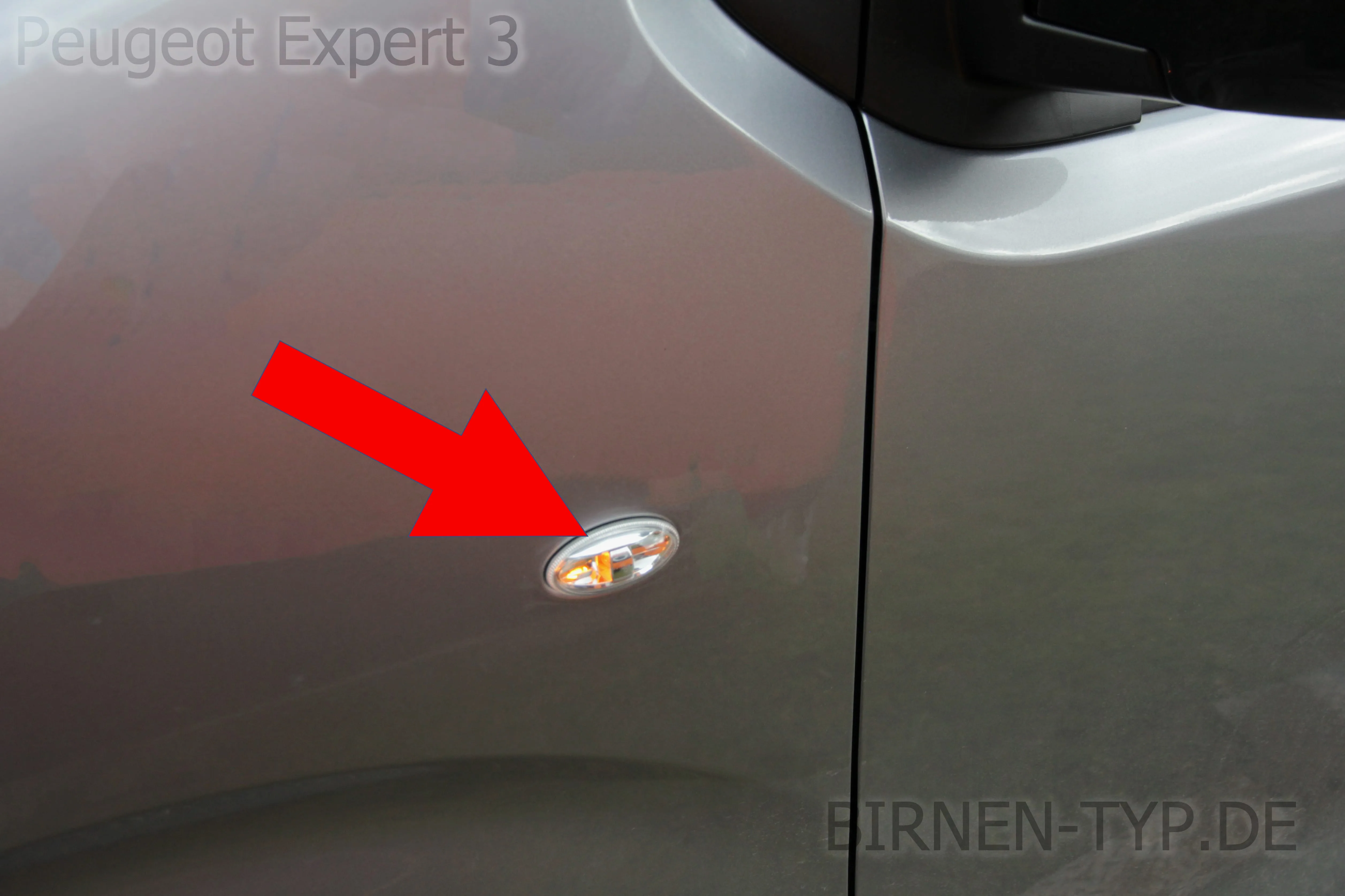 Seitenblinker des Peugeot Expert 3
