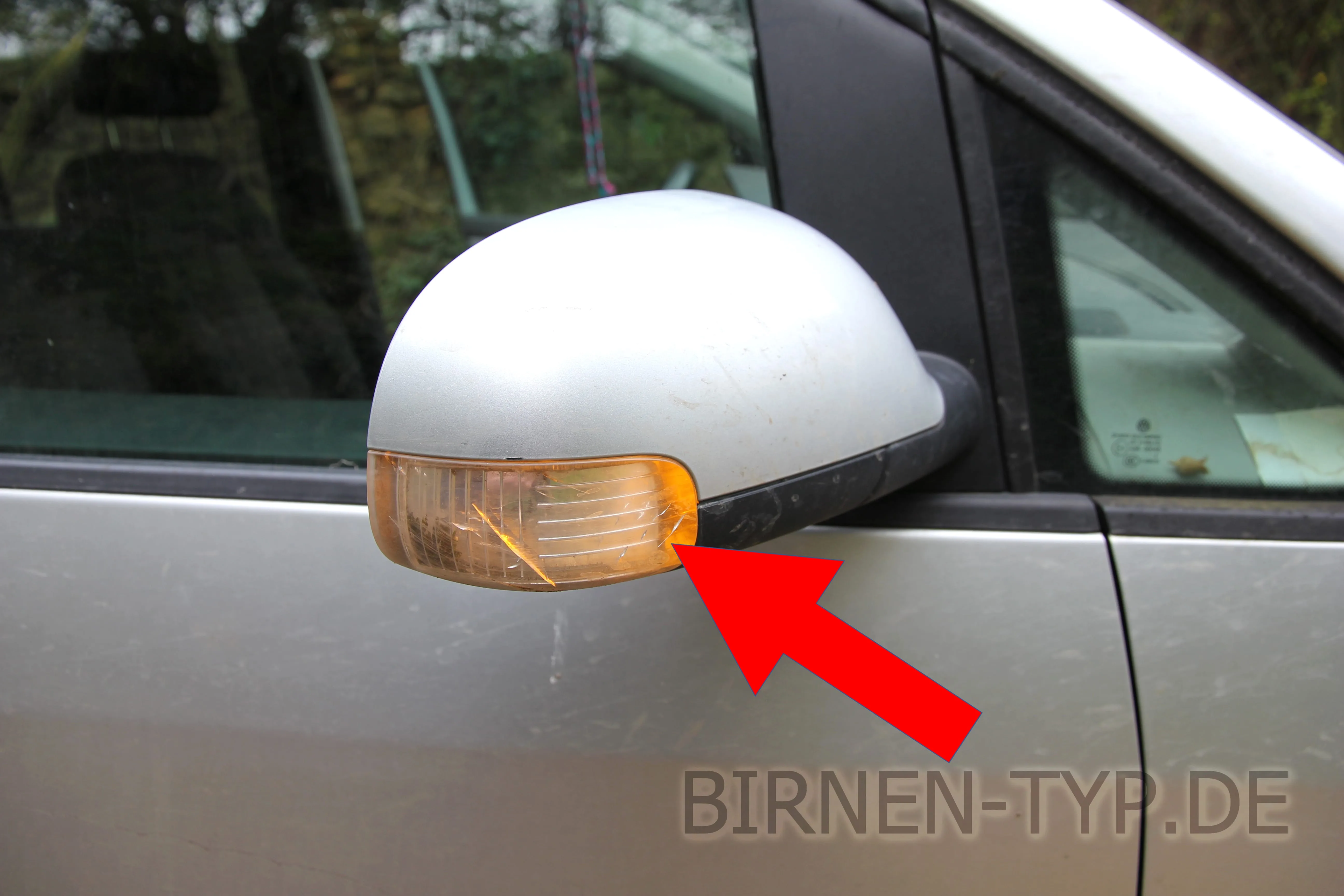 Seitenblinker des VW Touran 1. Gen