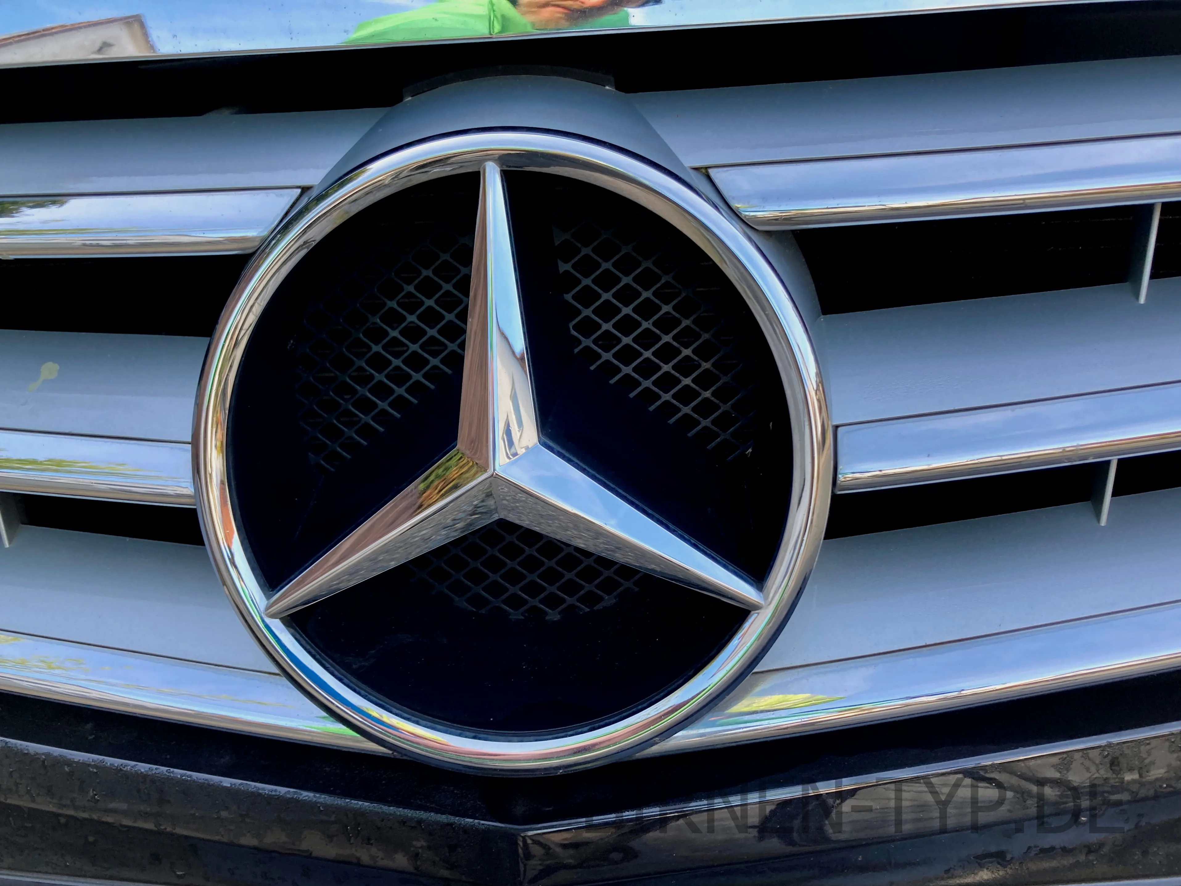 Mercedes-Benz-Markenlogo