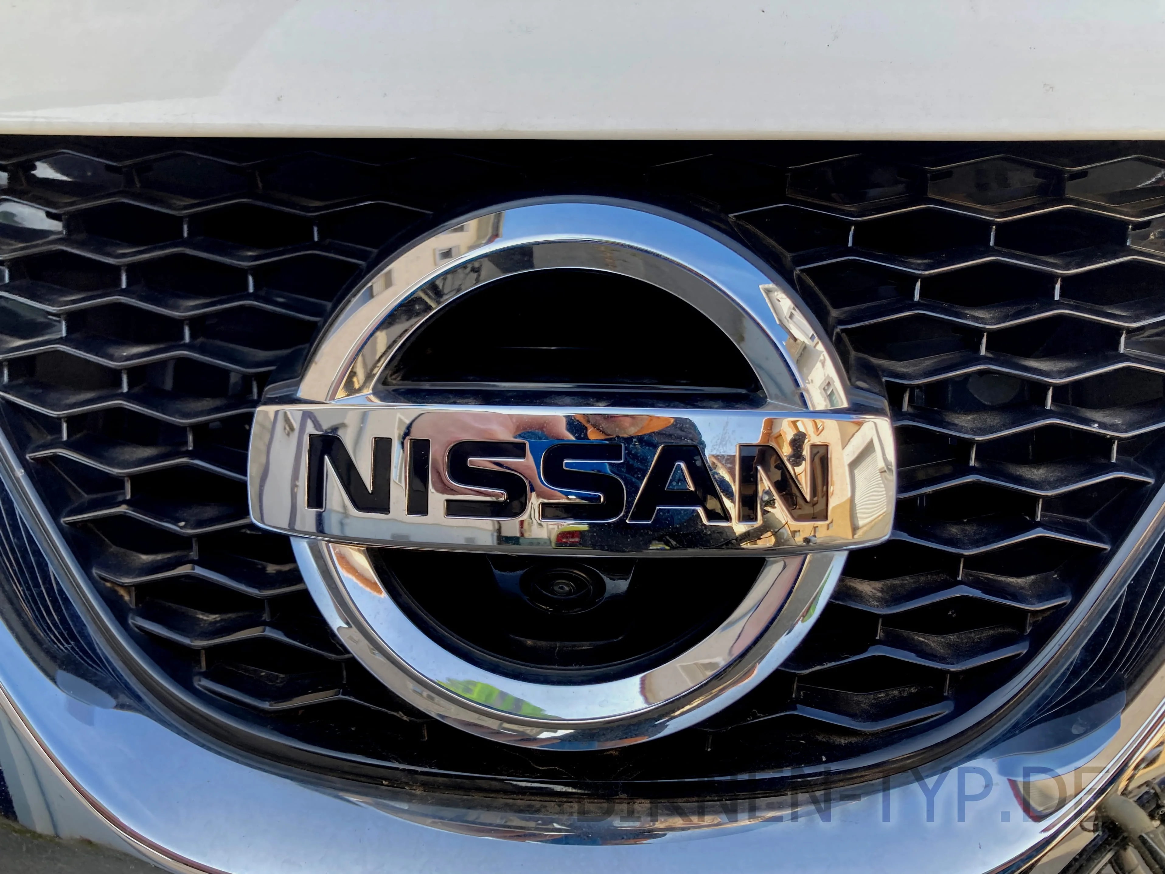 Nissan-Markenlogo