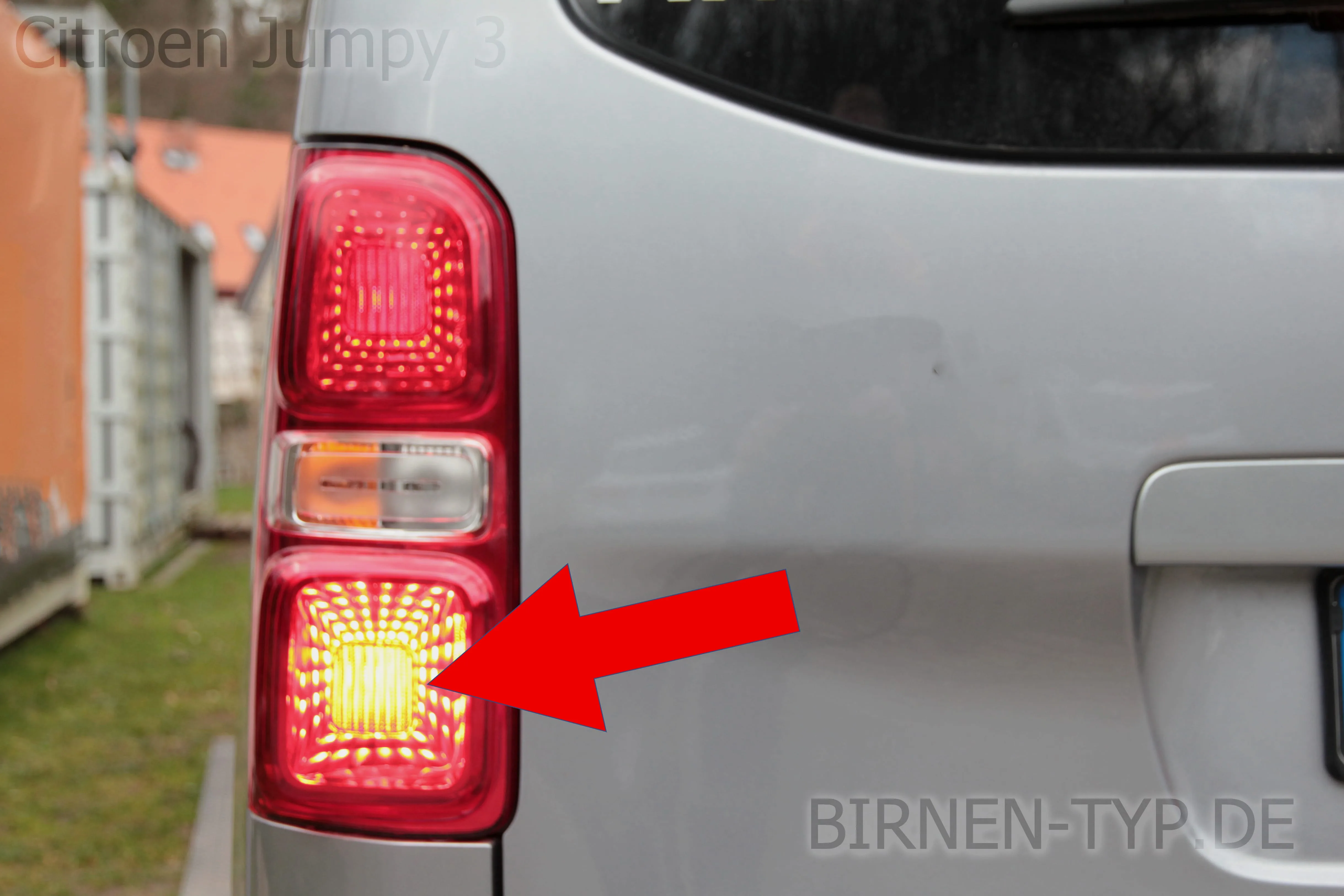 Nebelschlussleuchte des Citroën Jumpy / Dispatch