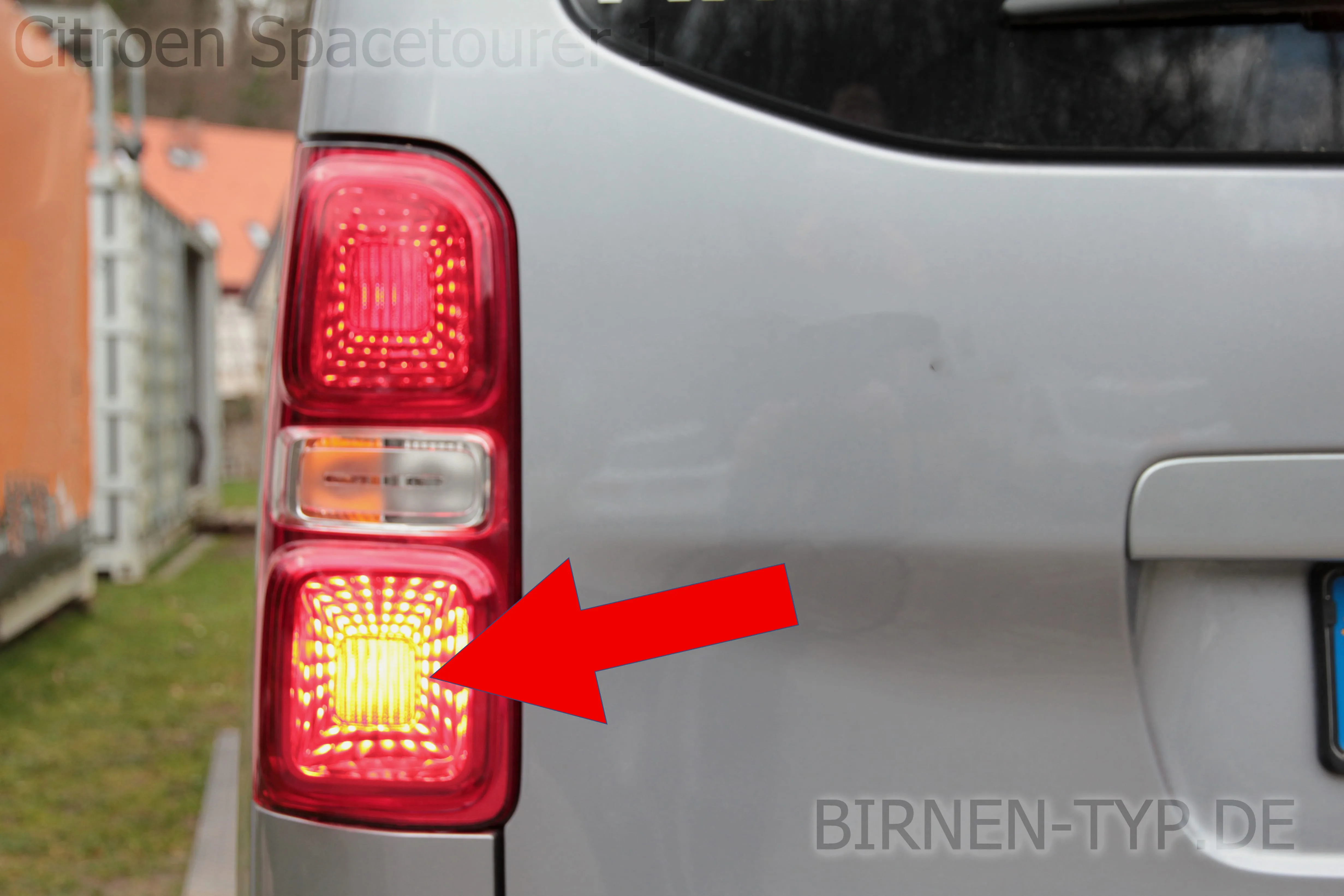 Nebelschlussleuchte des Citroën Spacetourer