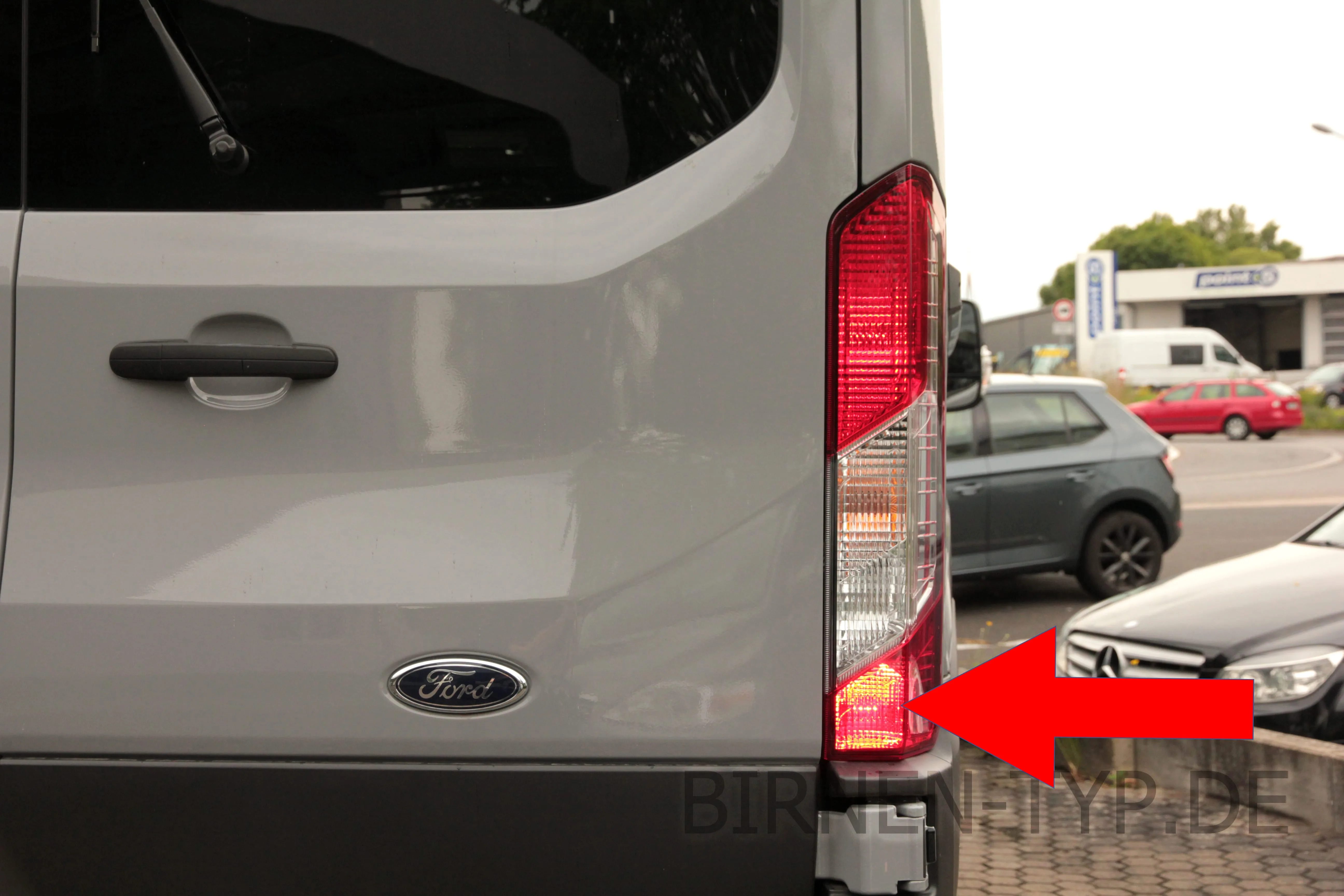 Nebelschlussleuchte des Ford Transit 7