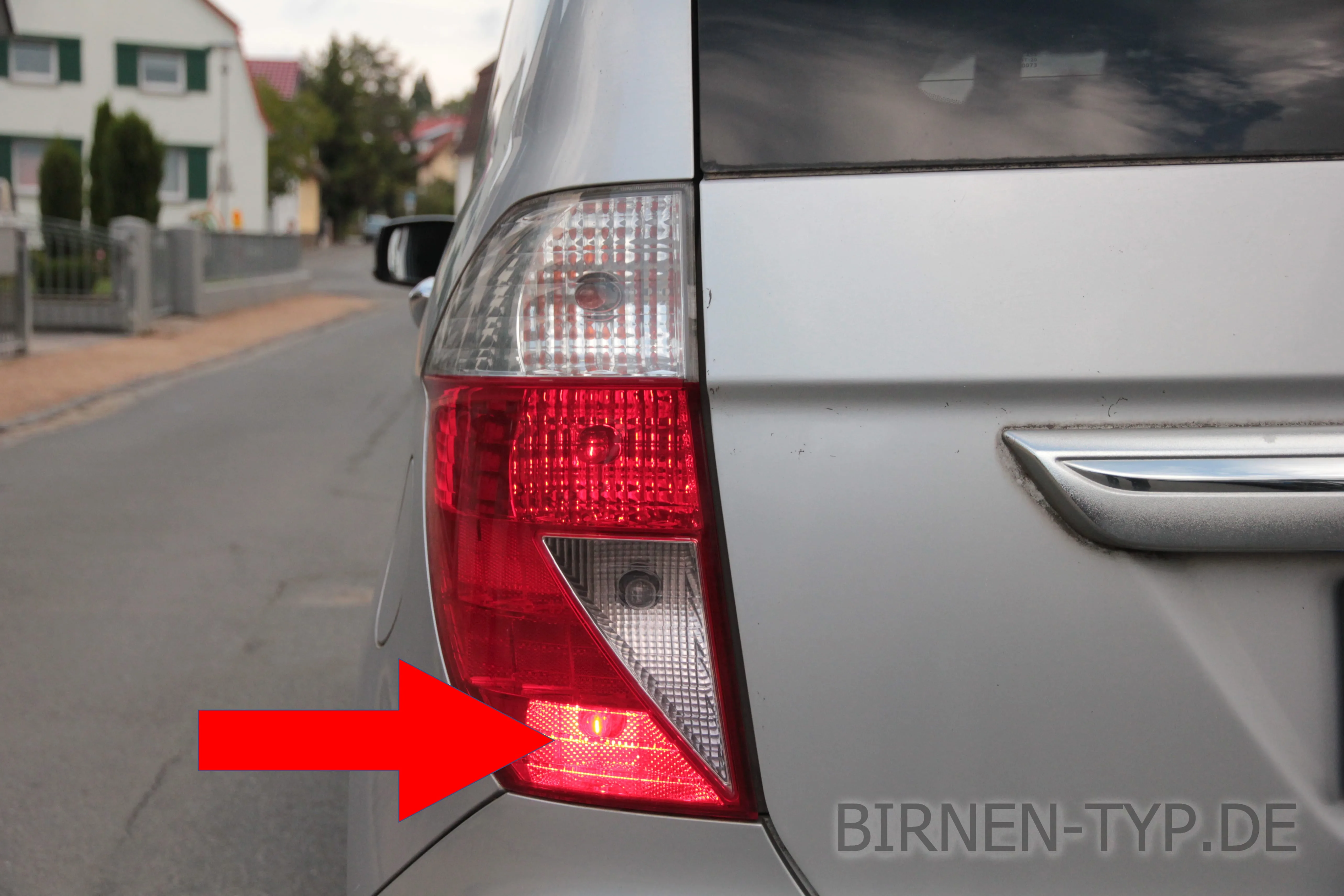 Nebelschlussleuchte des Honda FR-V