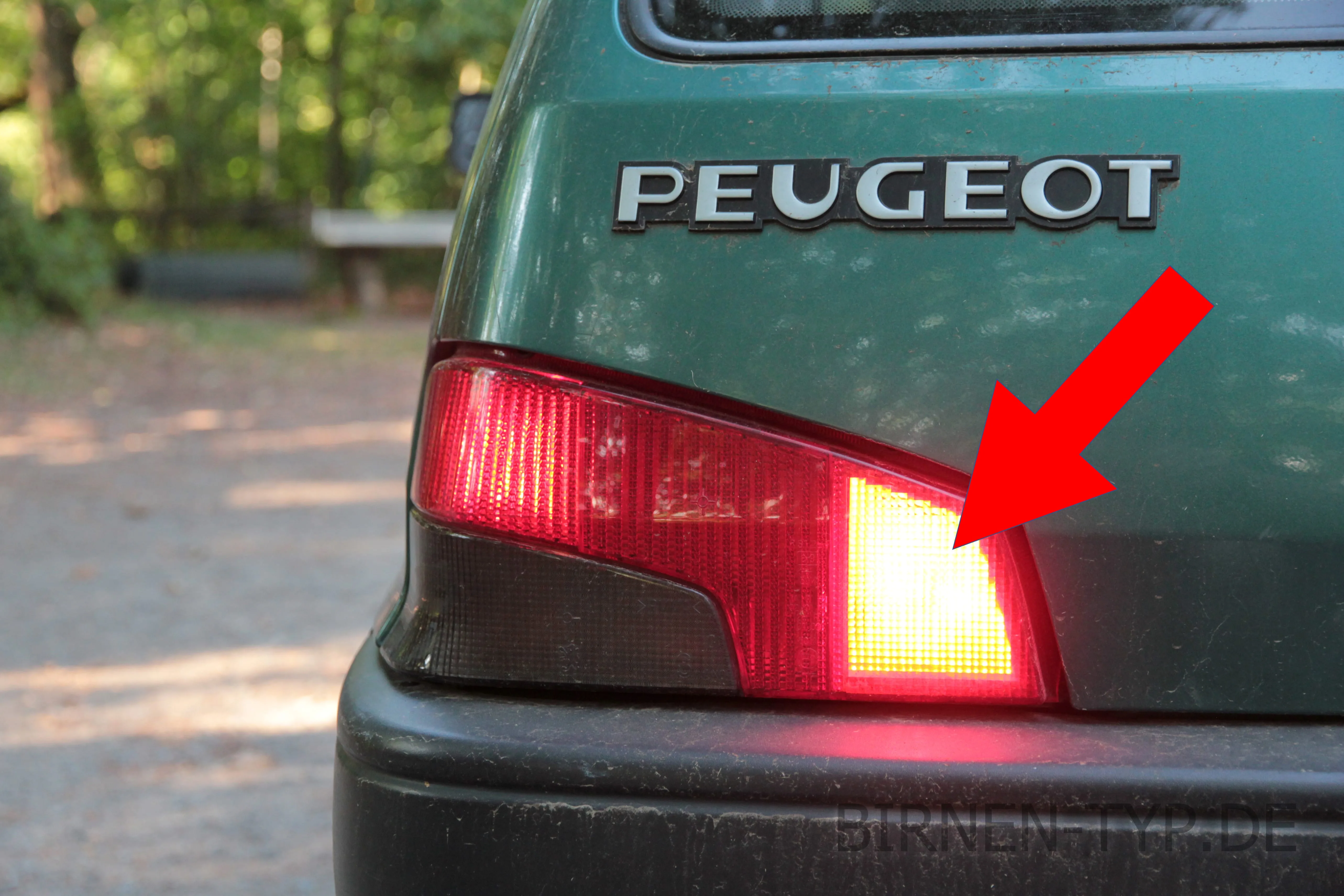 Nebelschlussleuchte des Peugeot 106