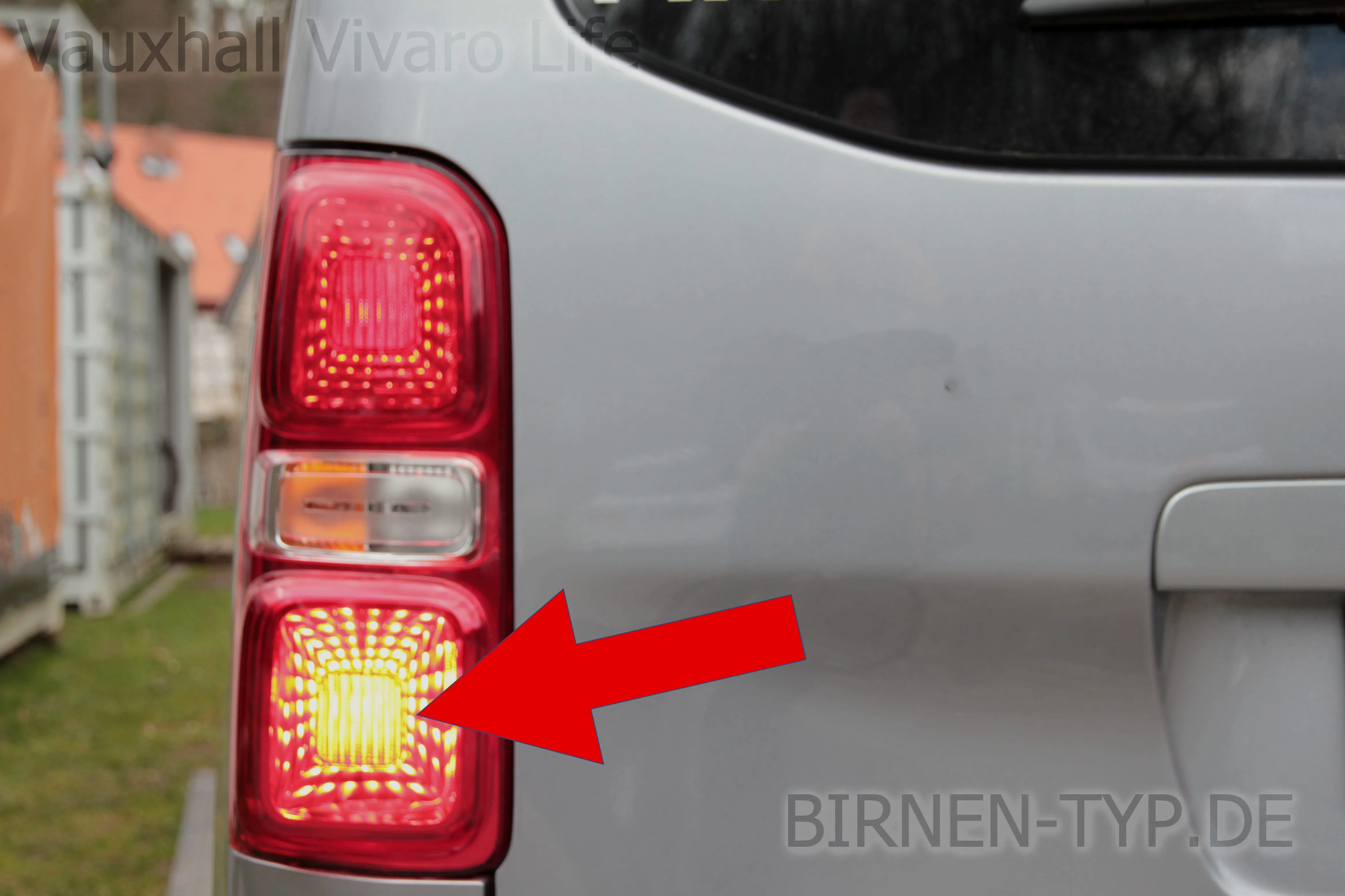 Nebelschlussleuchte des Vauxhall Vivaro Life