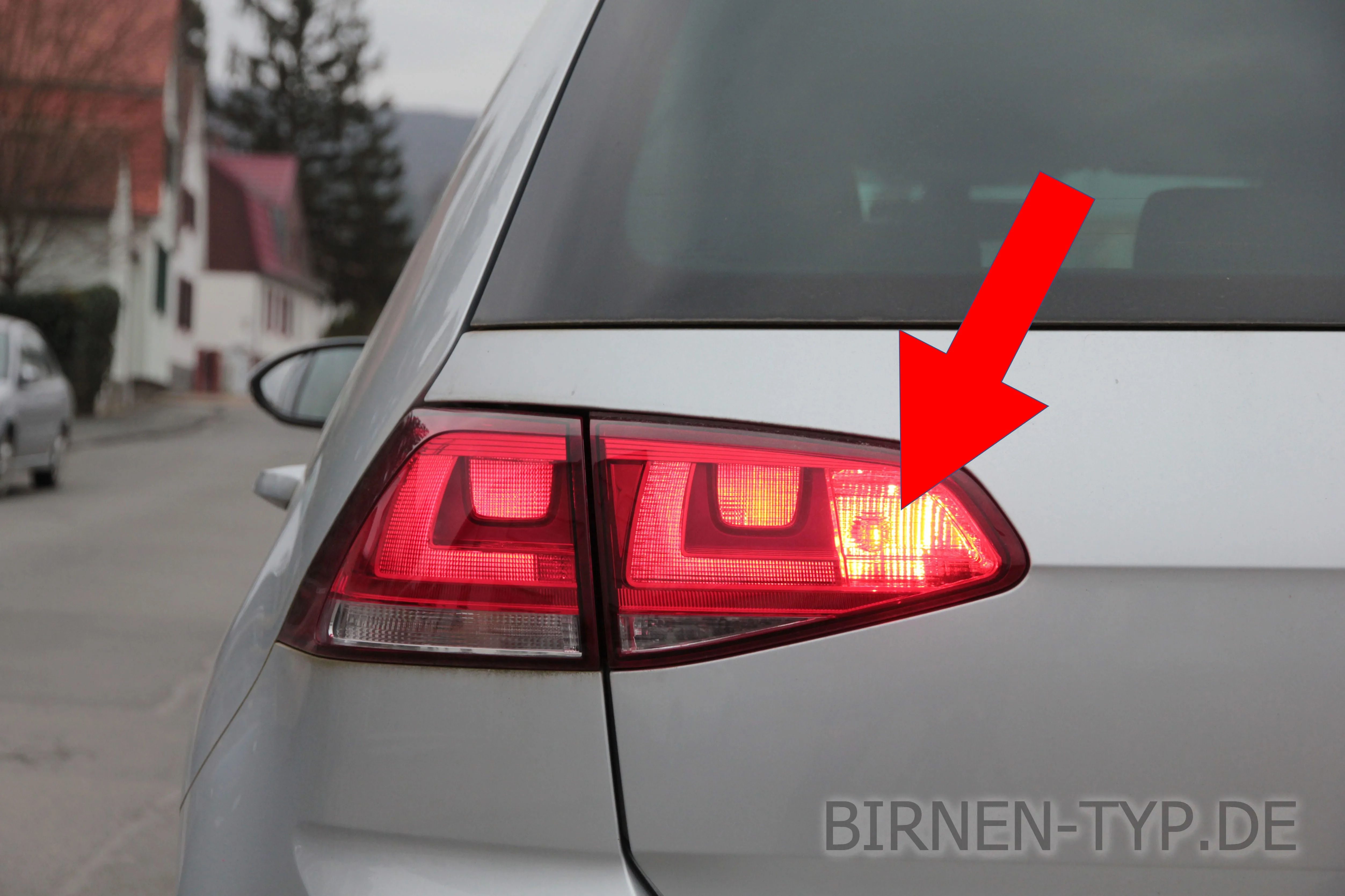 Nebelschlussleuchte am VW Golf 7