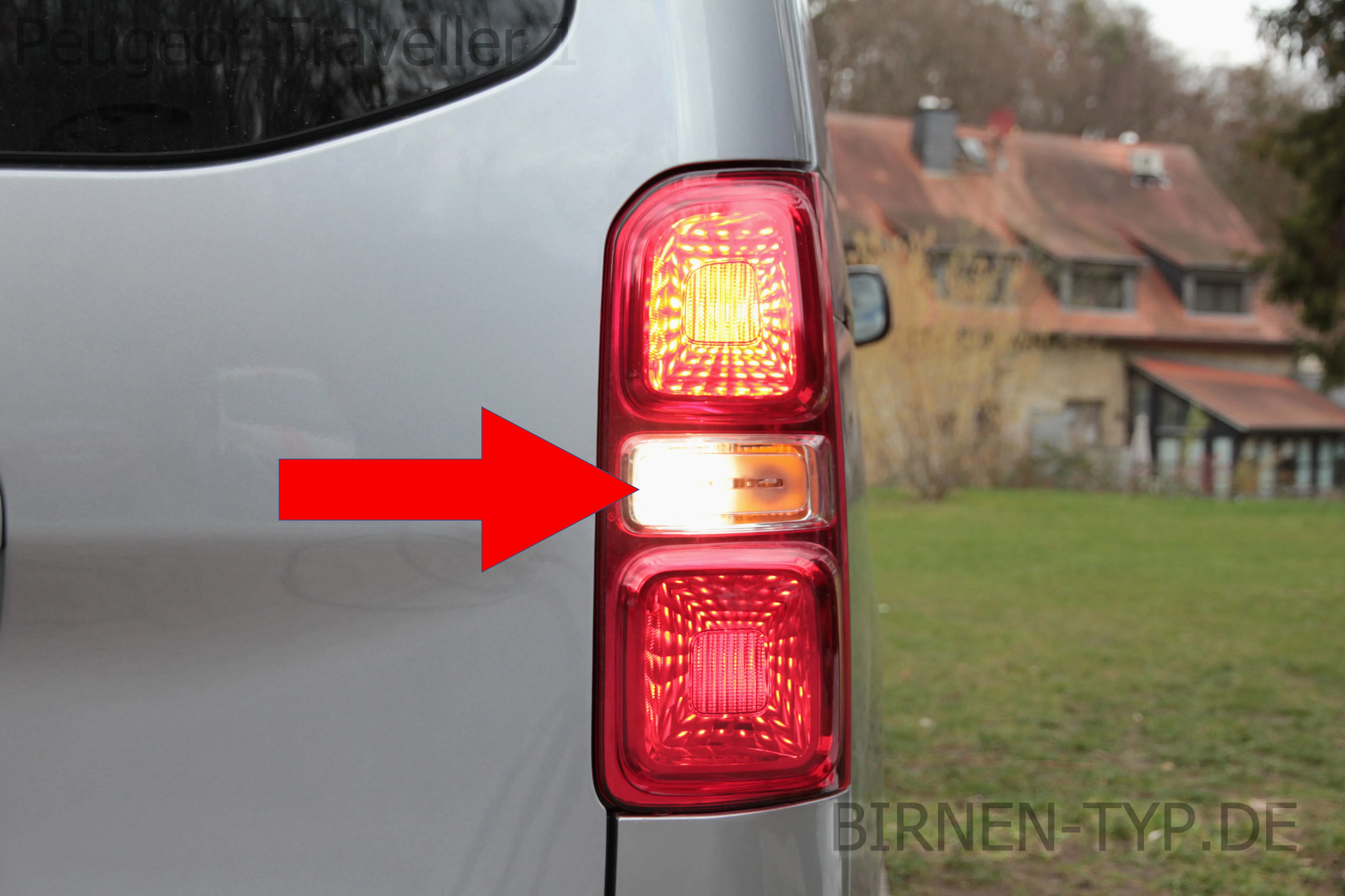 Rückfahrlicht des Peugeot Traveller