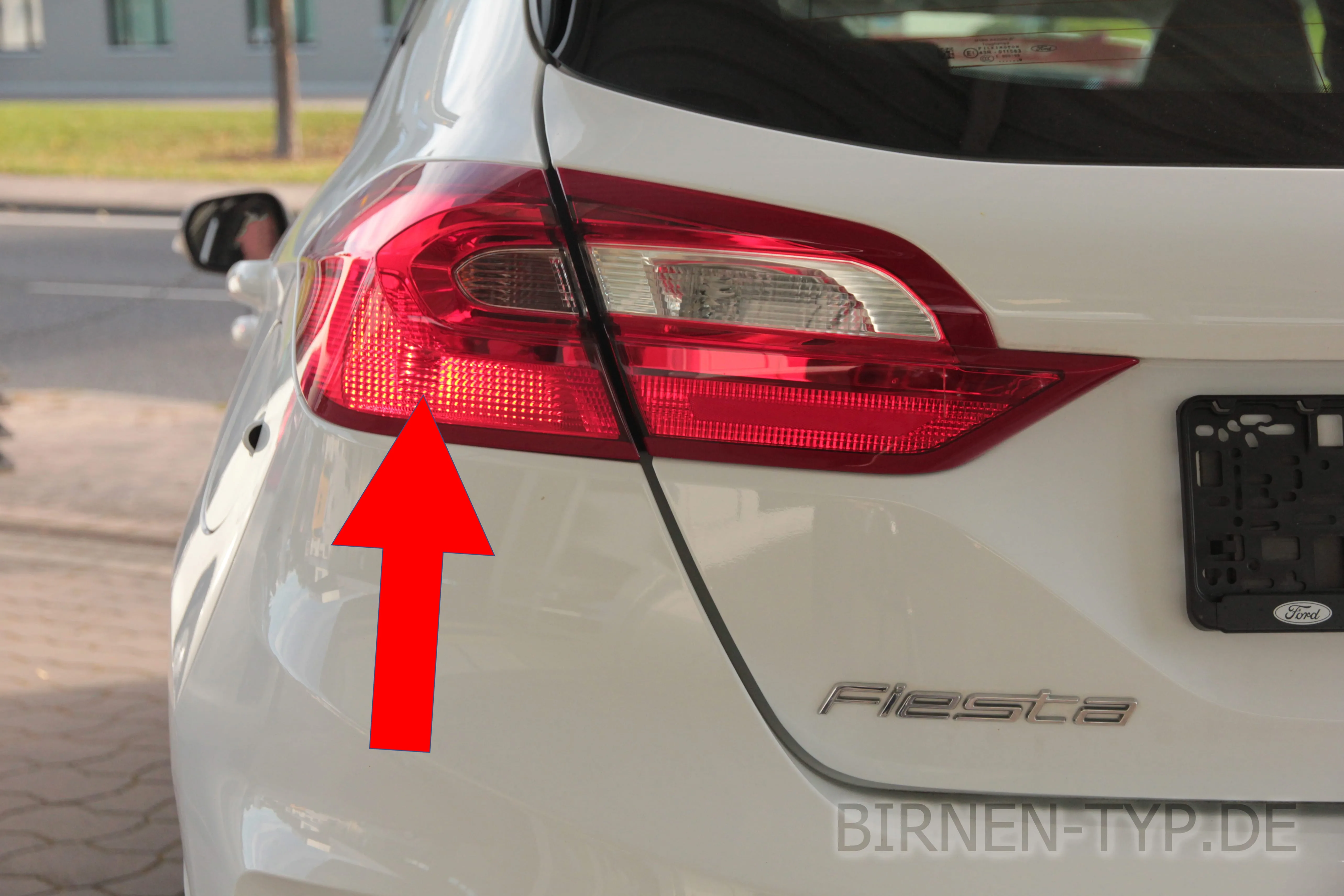 Schlusslicht des Ford Fiesta MK8