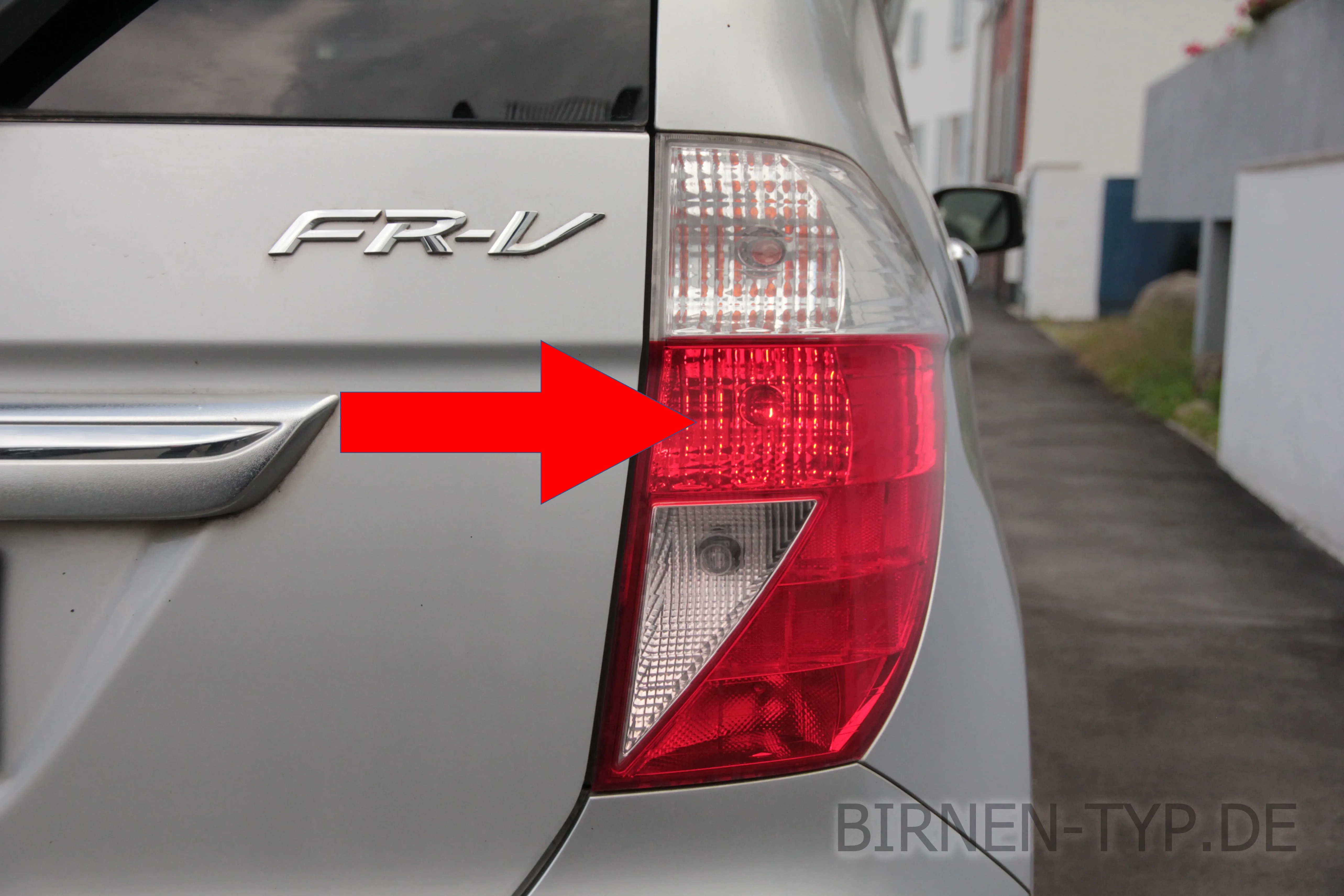 Schlusslicht des Honda FR-V