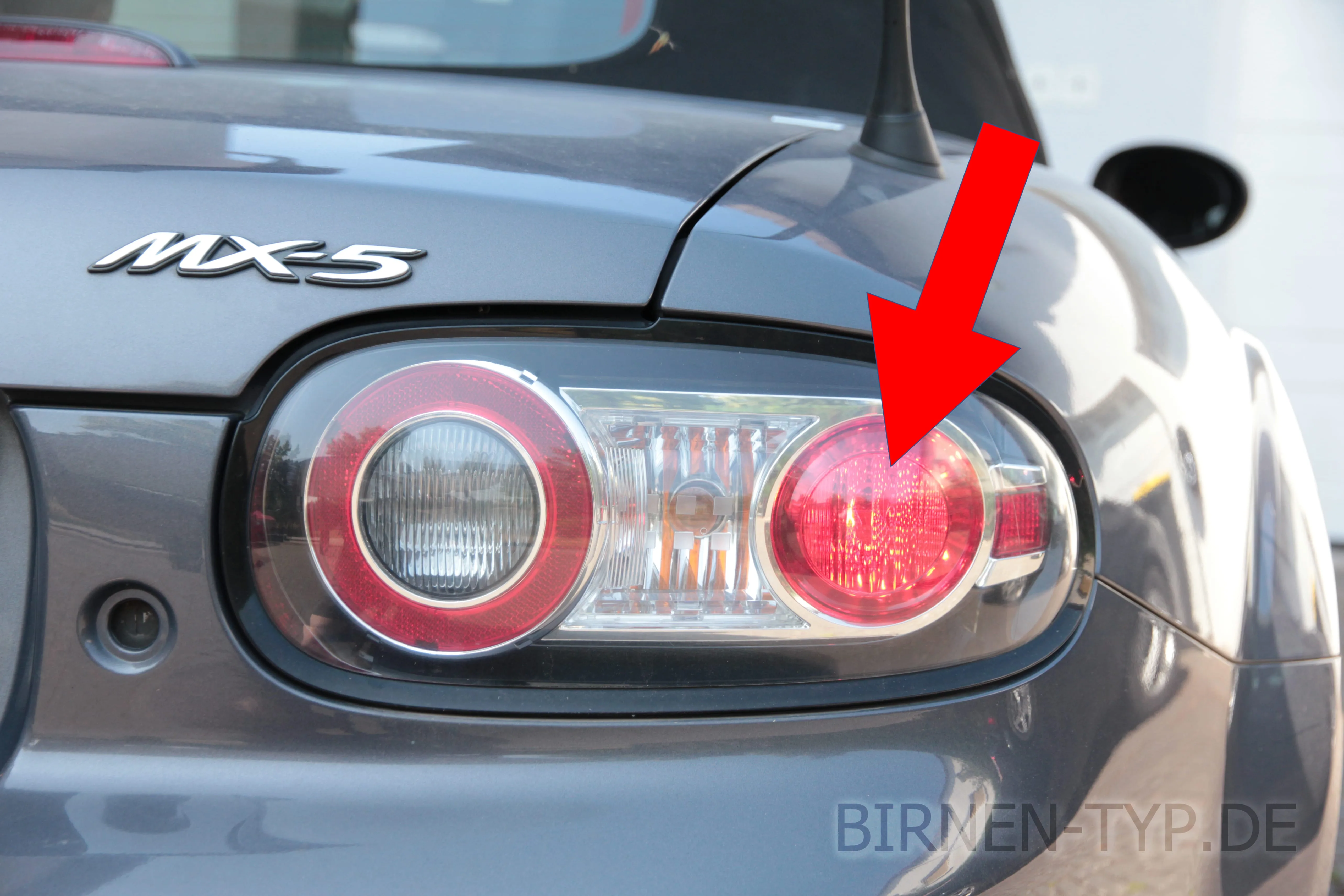 Schlusslicht des Mazda MX-5 / Miata
