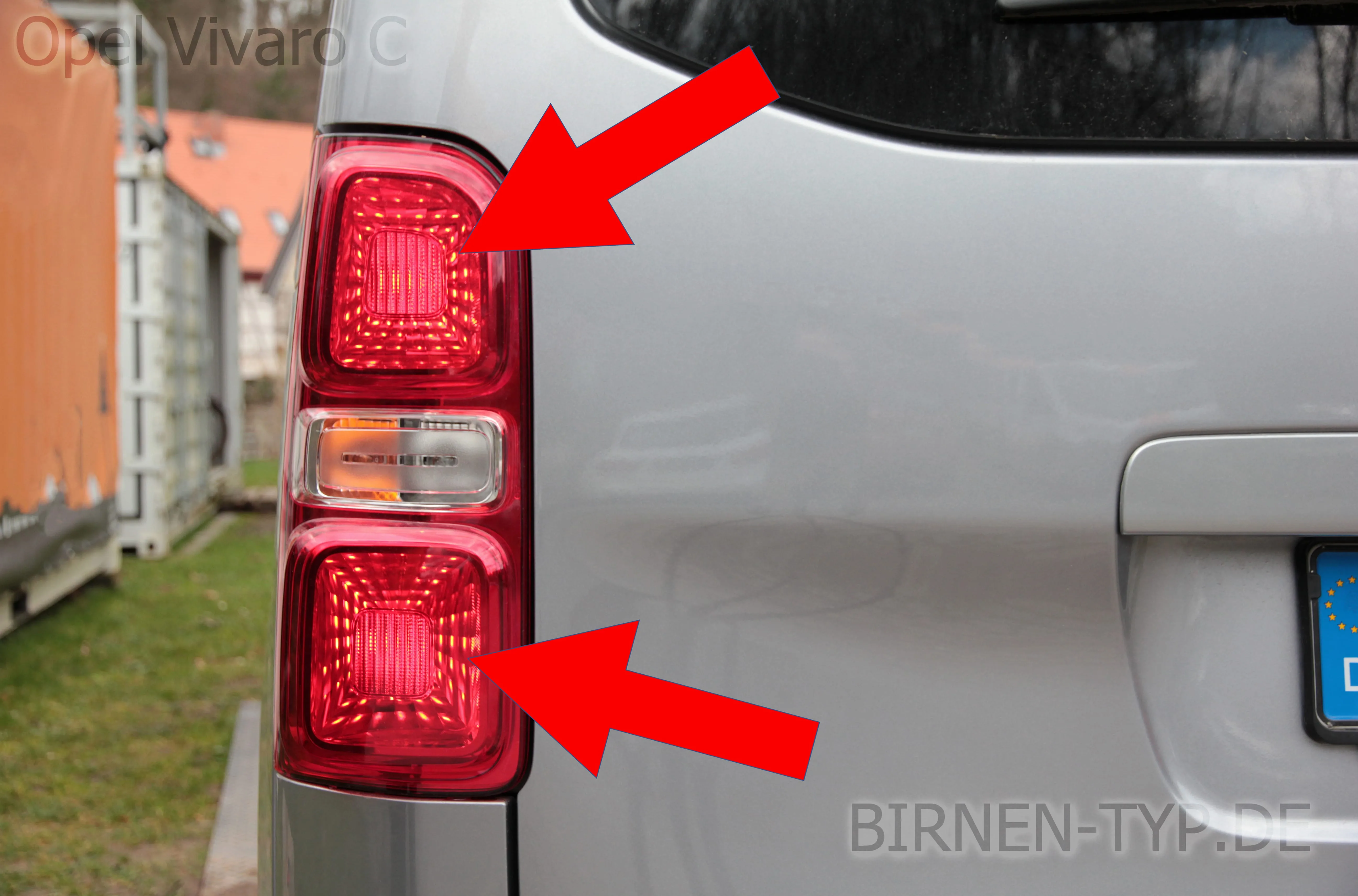Schlusslicht des Opel Vivaro C